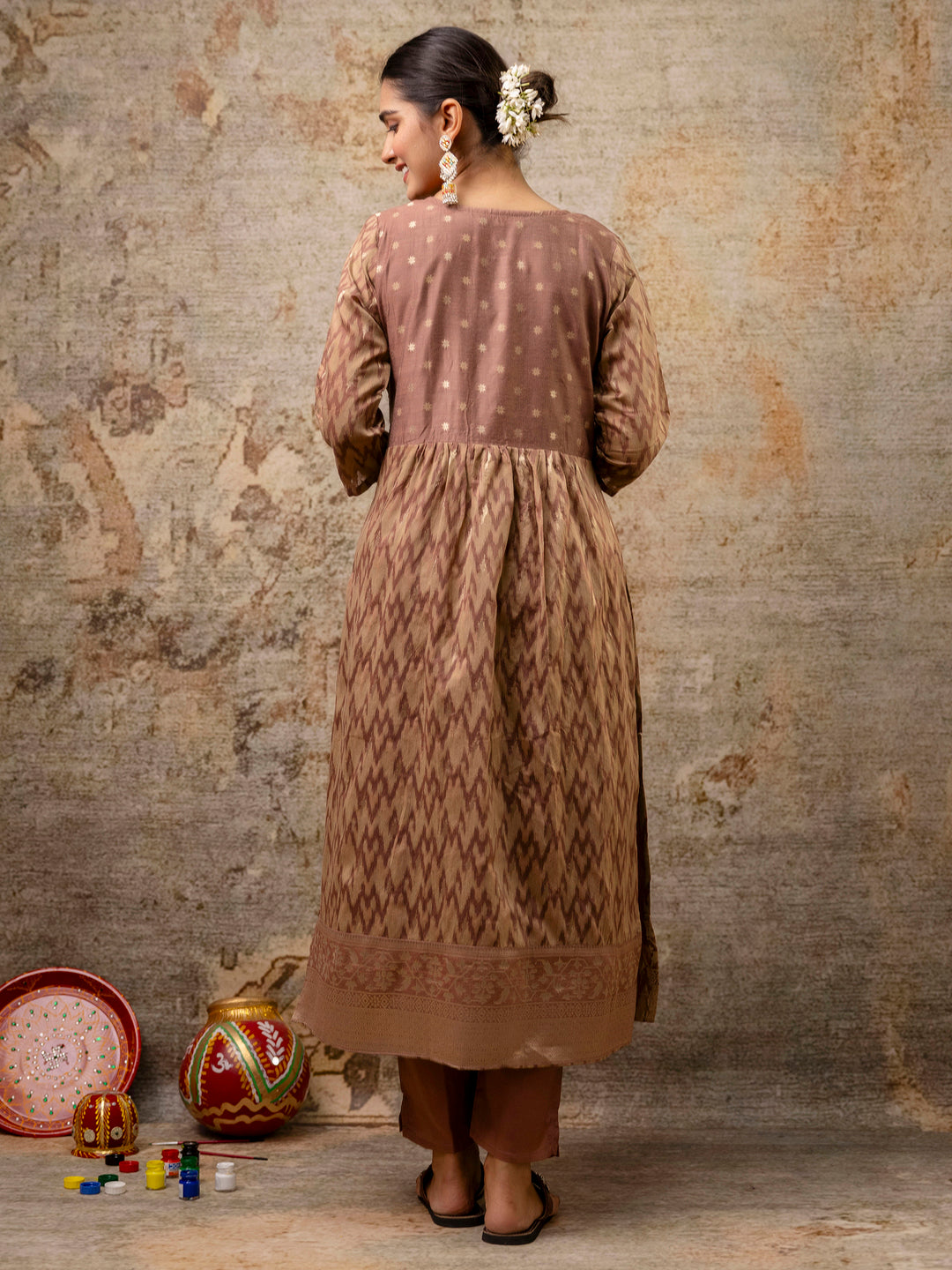 Color_Brown