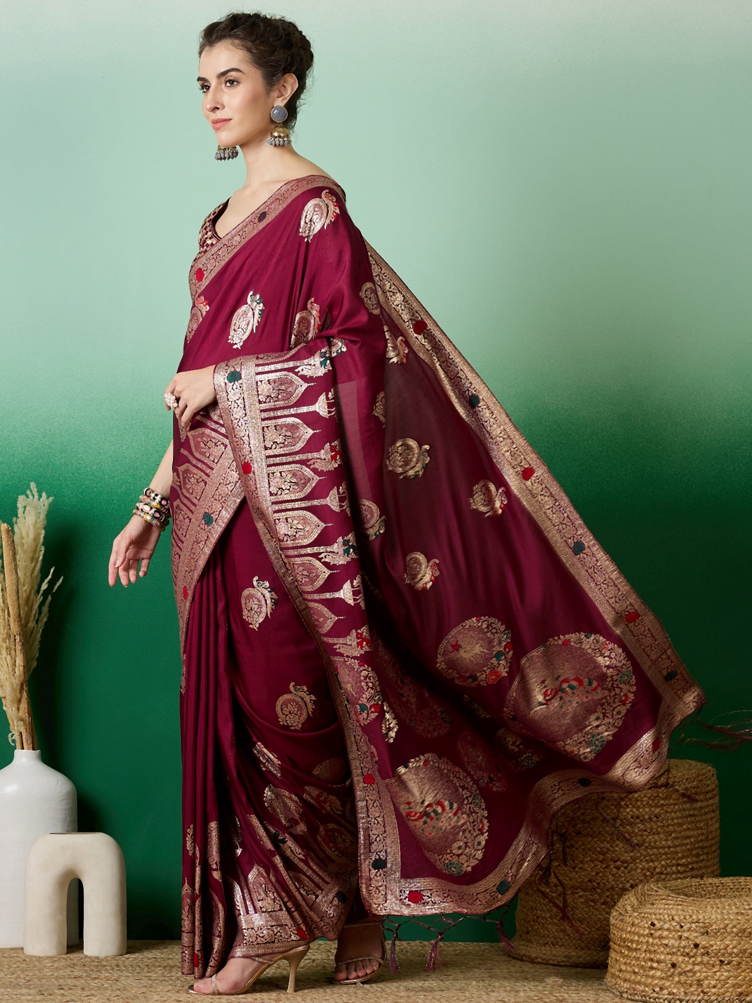 Color_Maroon