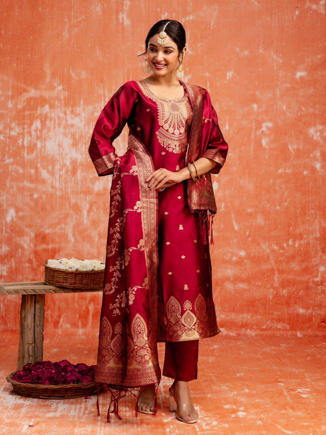 Color_Maroon