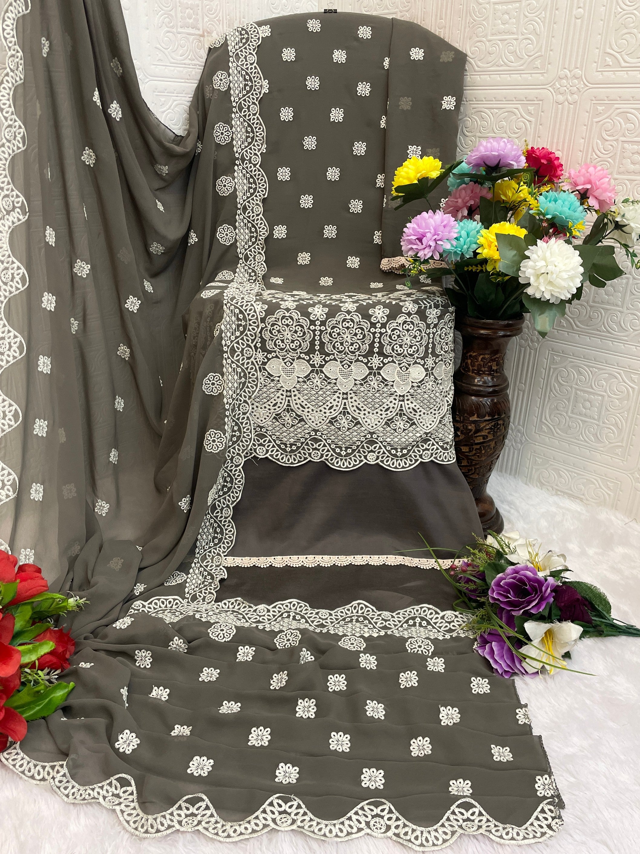 Color_Grey
