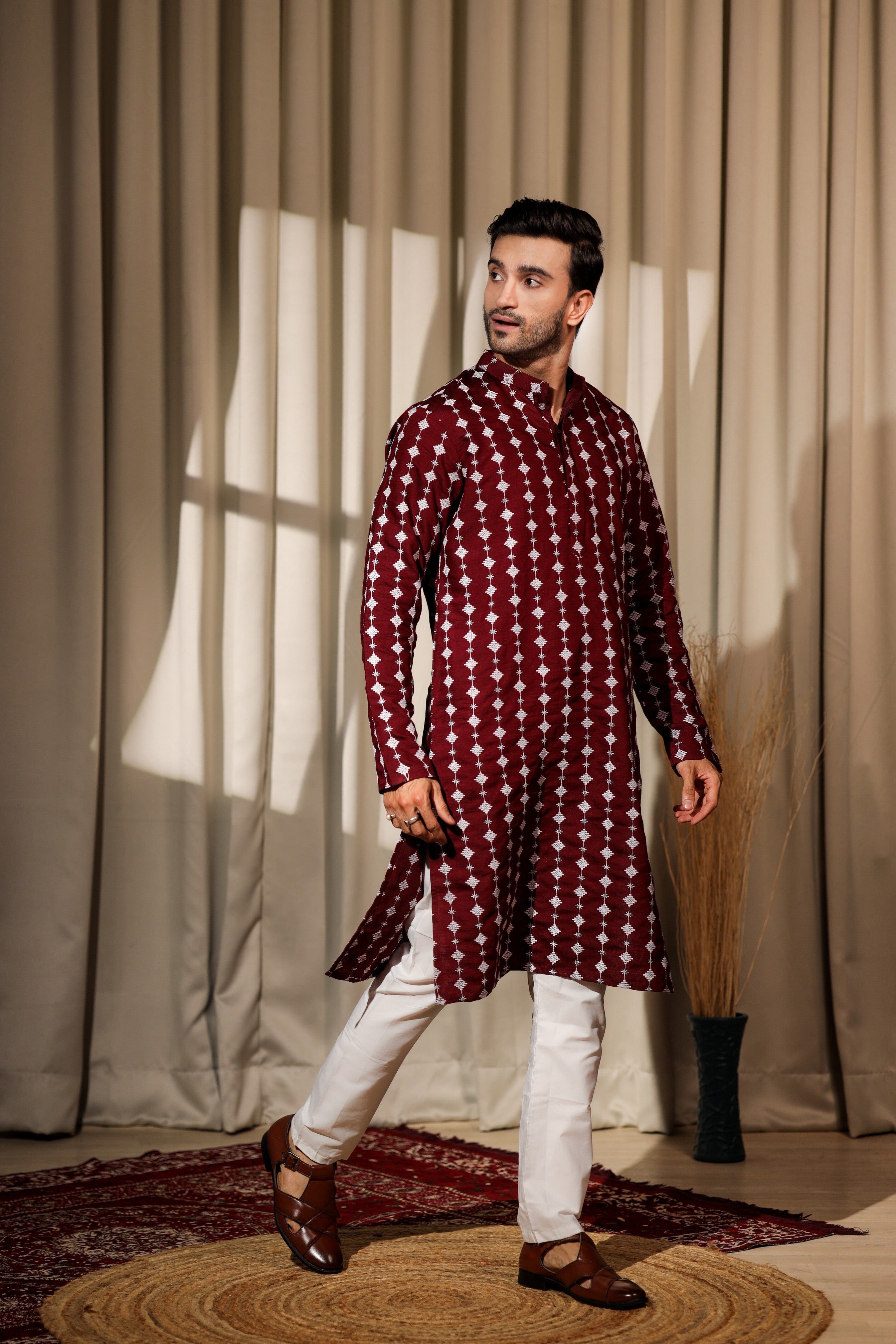 Color_Maroon