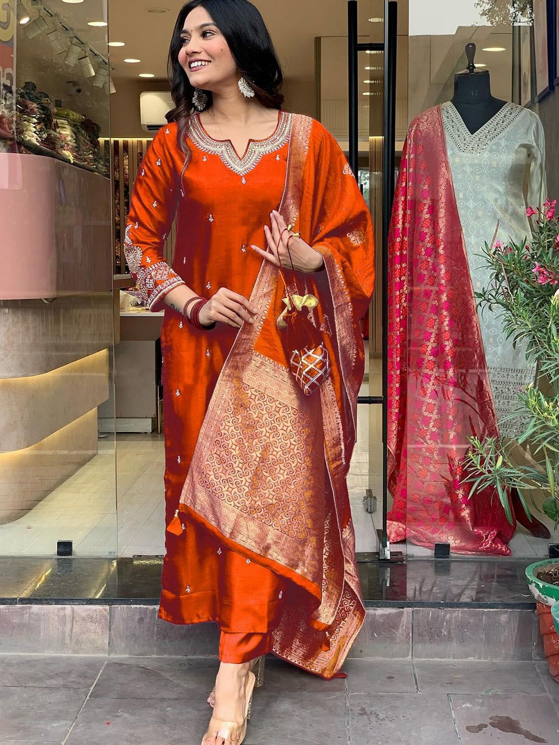 Color_Orange