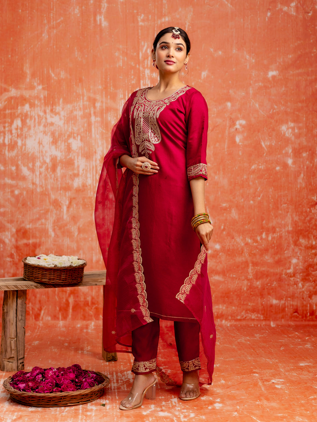 Color_Maroon