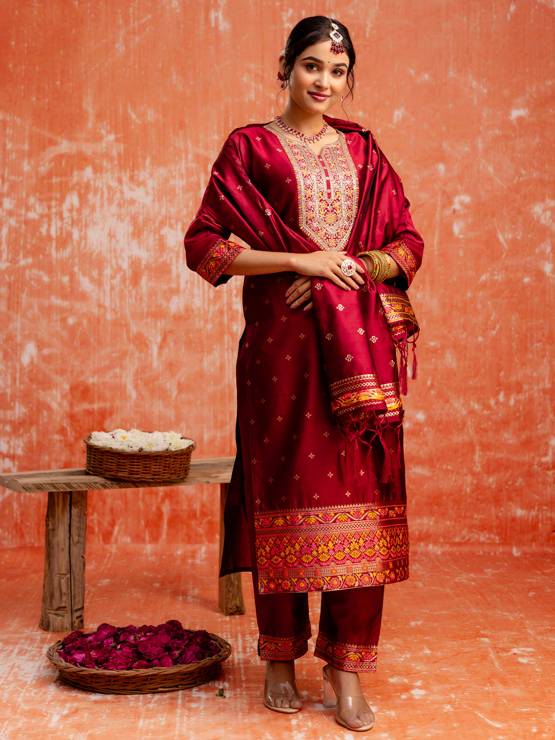 Color_Maroon