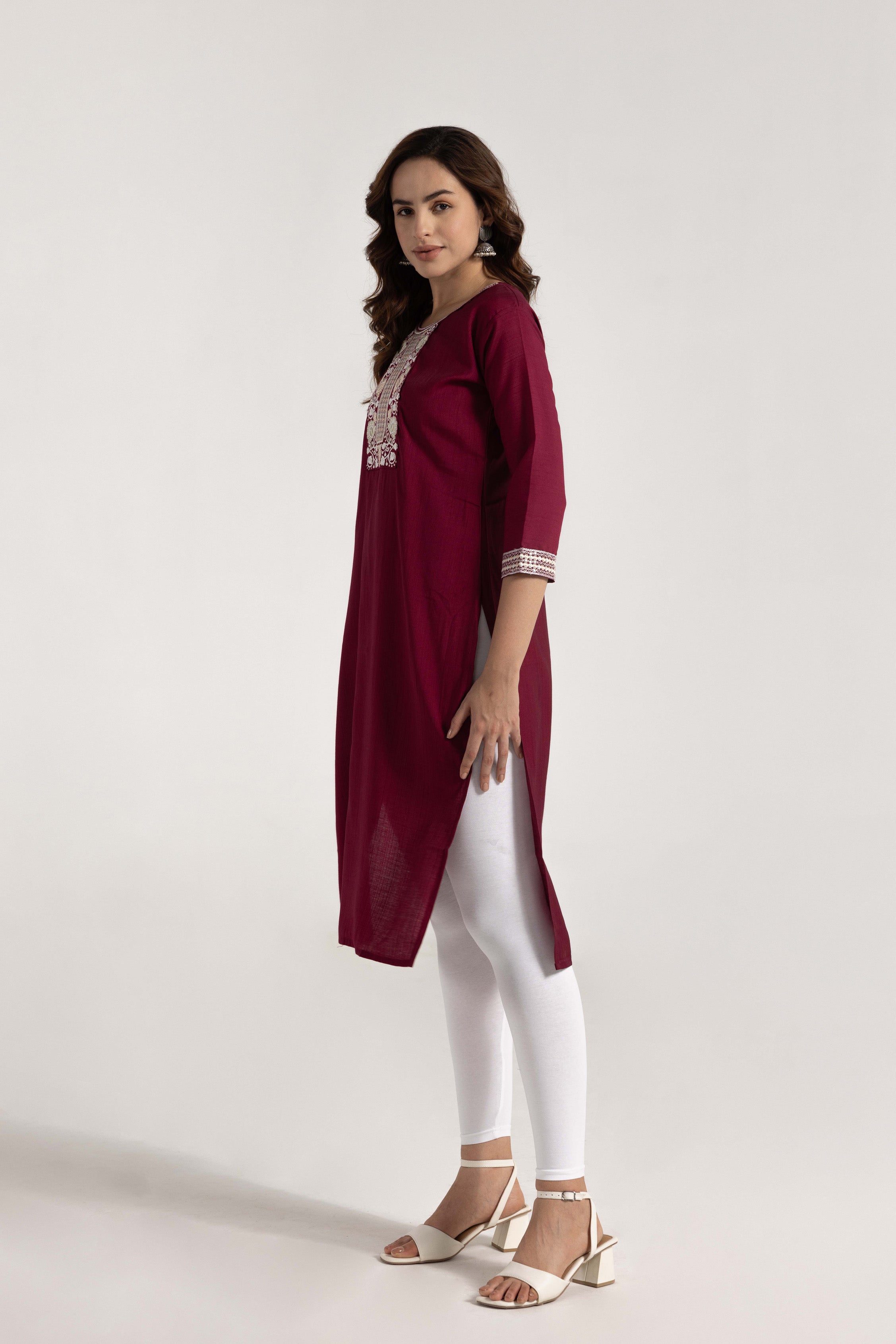 Color_Maroon