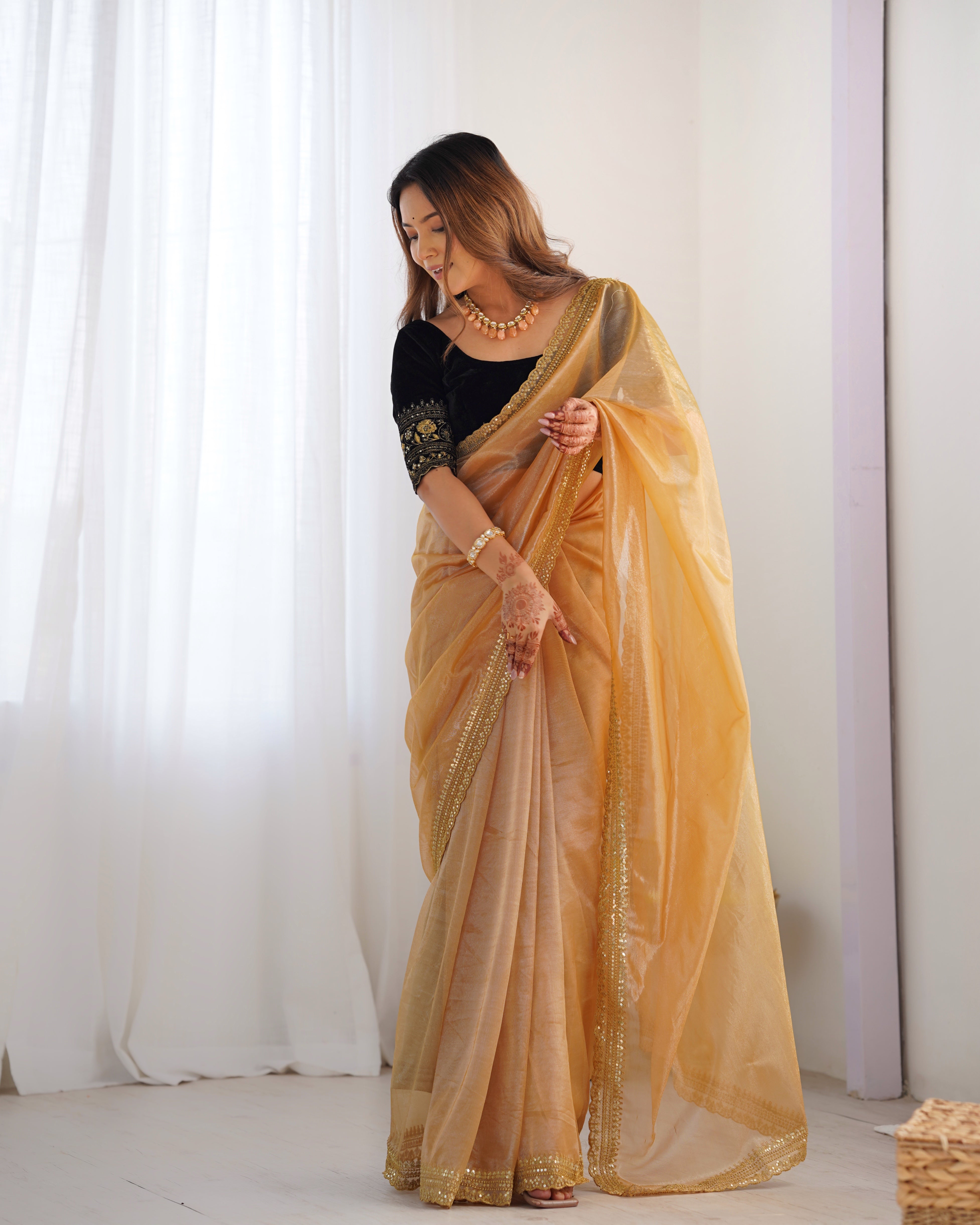 Color_Gold