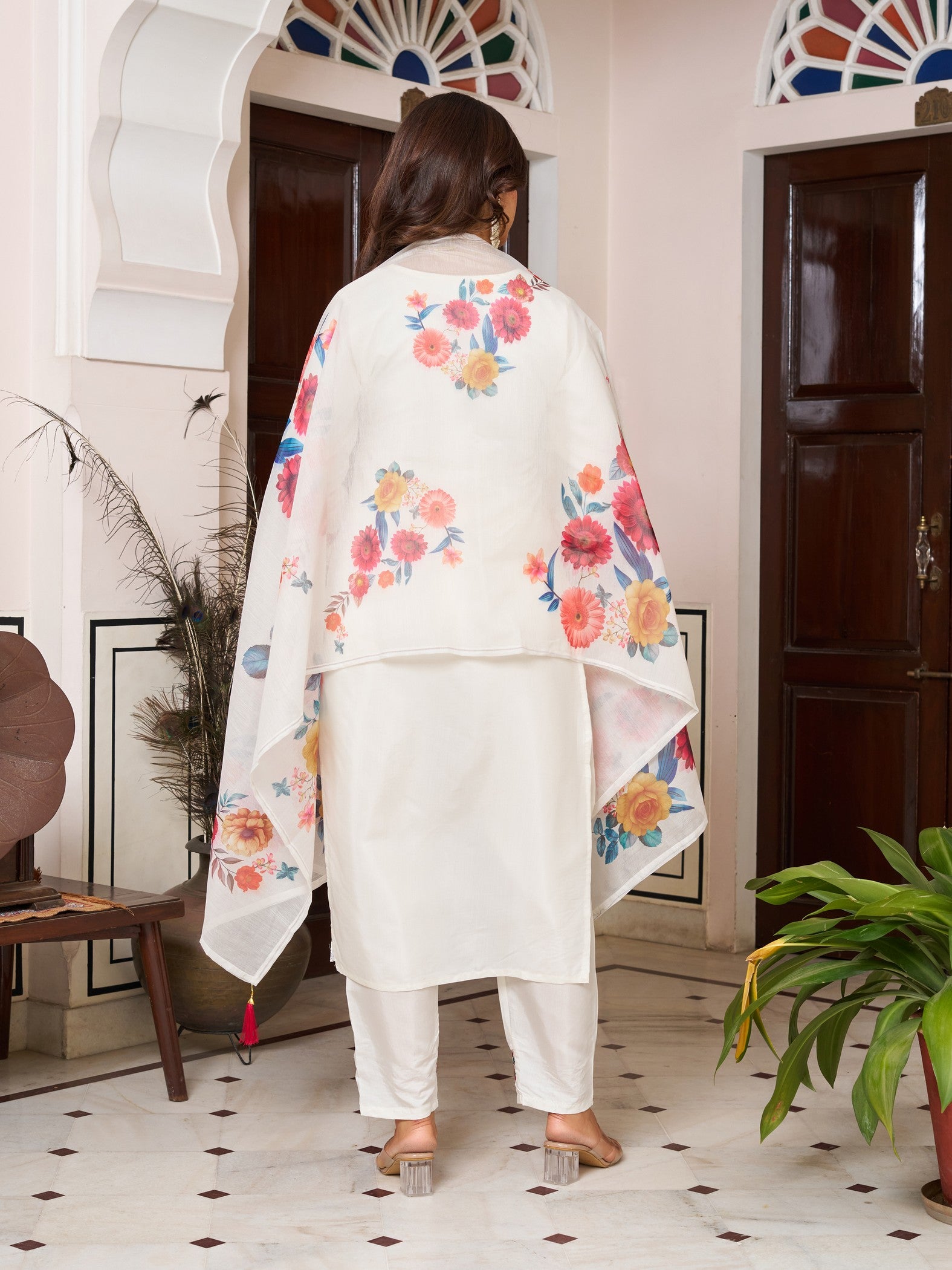 Color_Off White