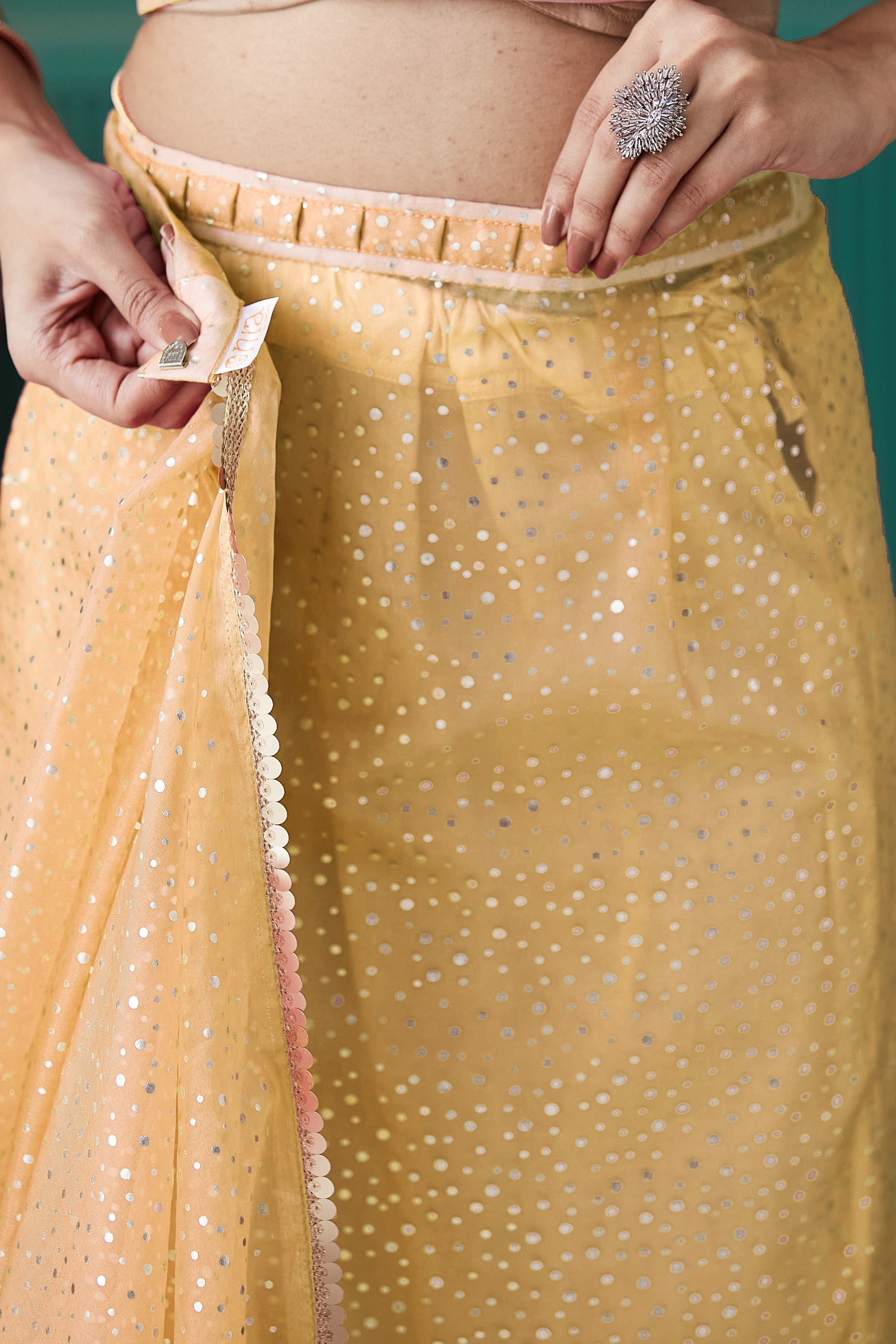 Color_Yellow