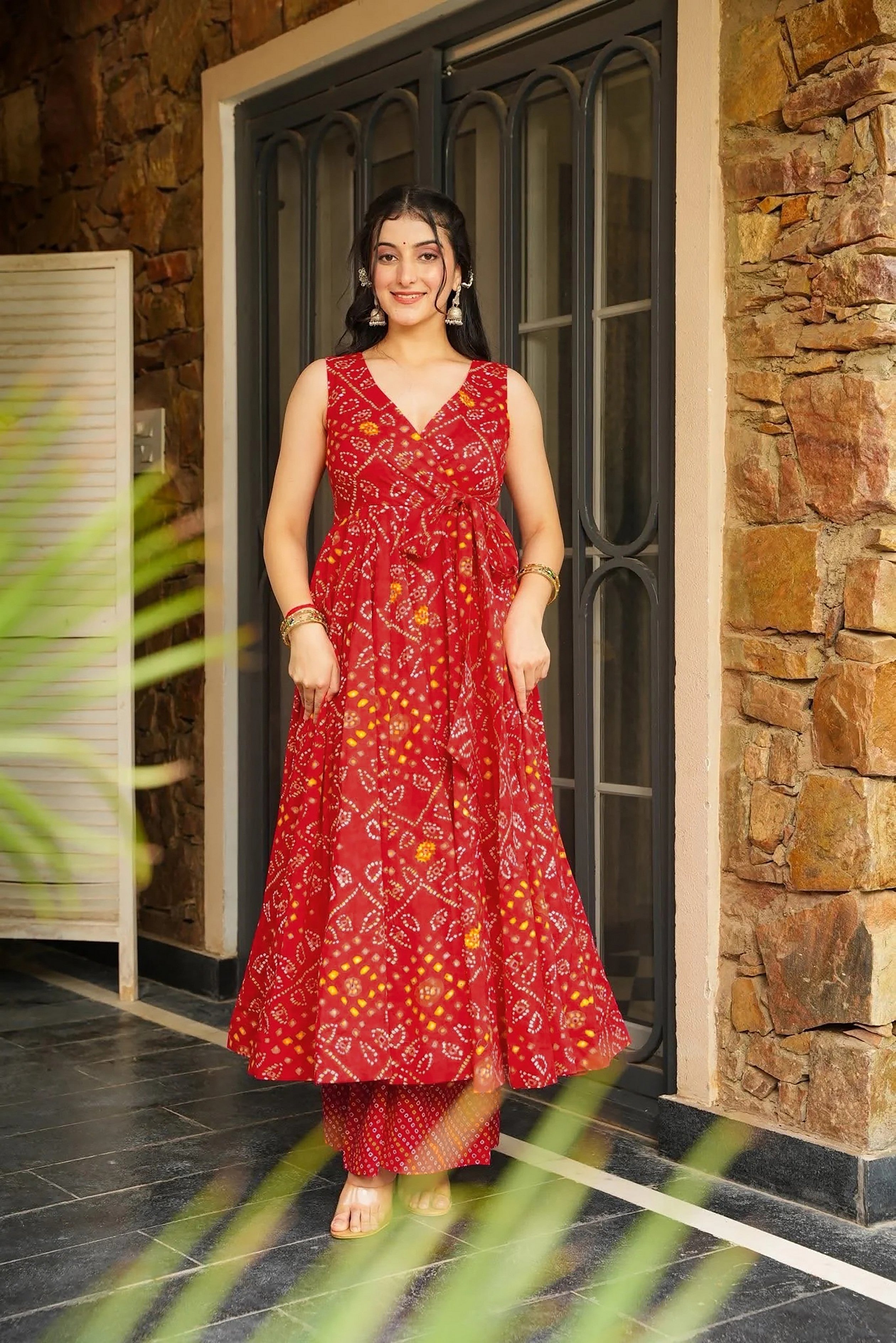 Women's Red Rayon Palzzo Kurta Dress For Ethnic Party Looks – Trendia Women's Red Rayon Palzzo Kurta Dress For Ethnic Party Looks – Trendia