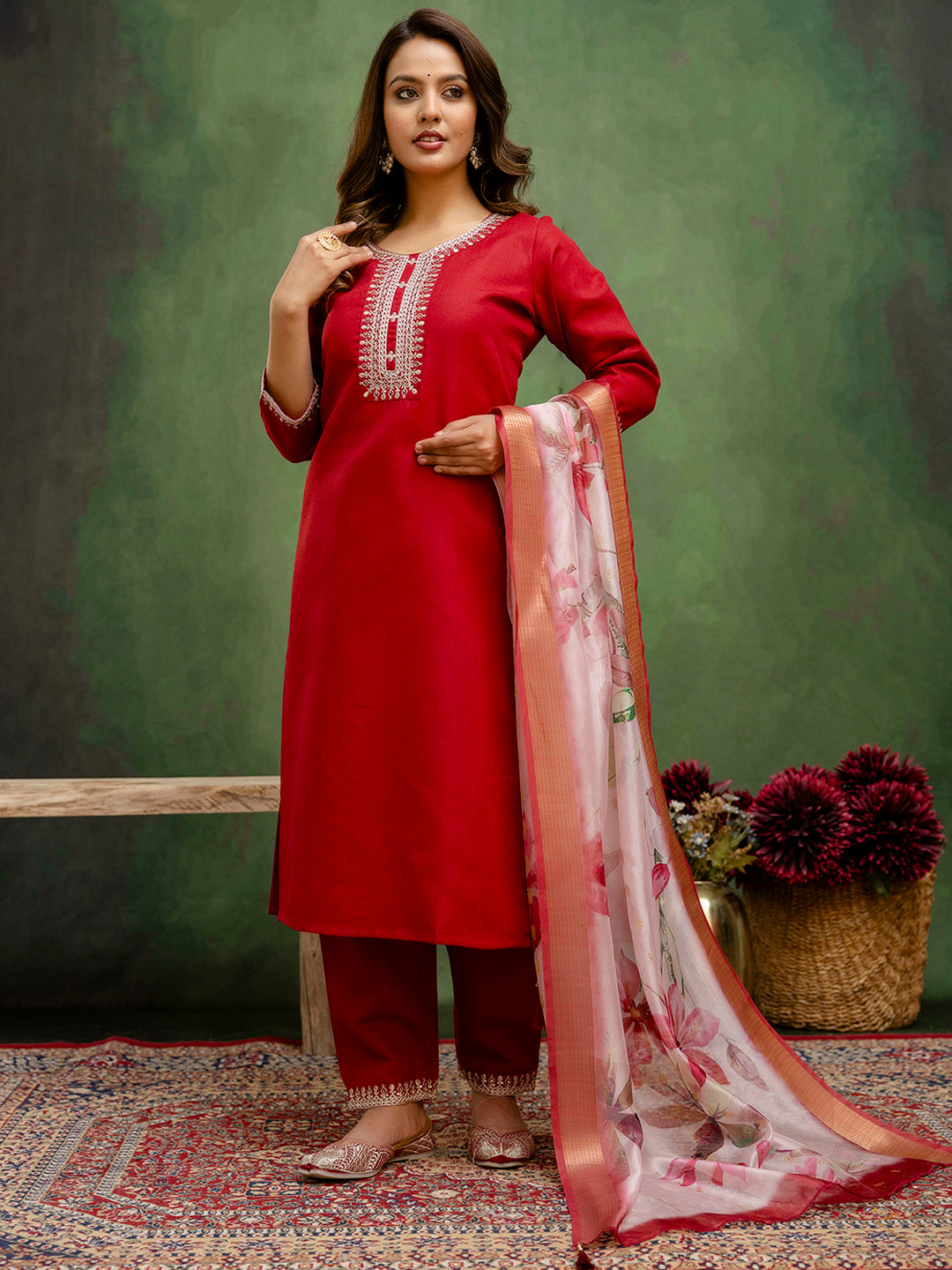 Color_Maroon