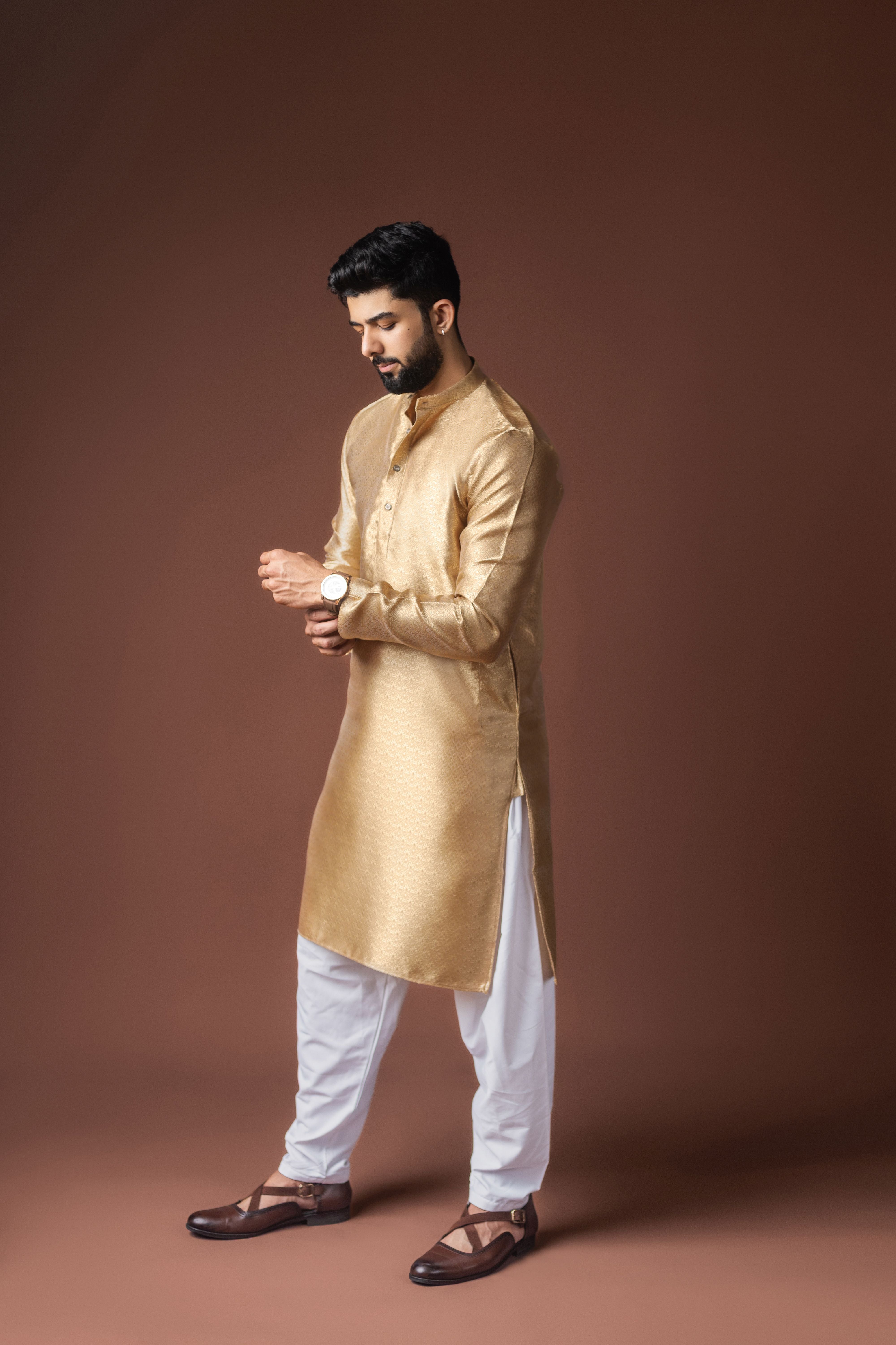 Color_Gold