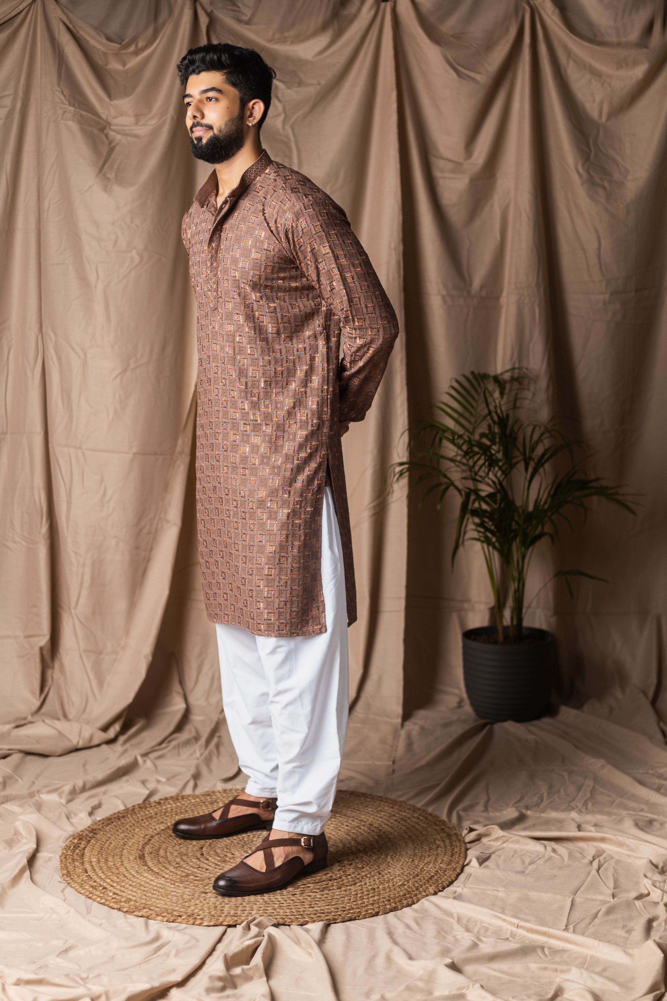 Color_Brown