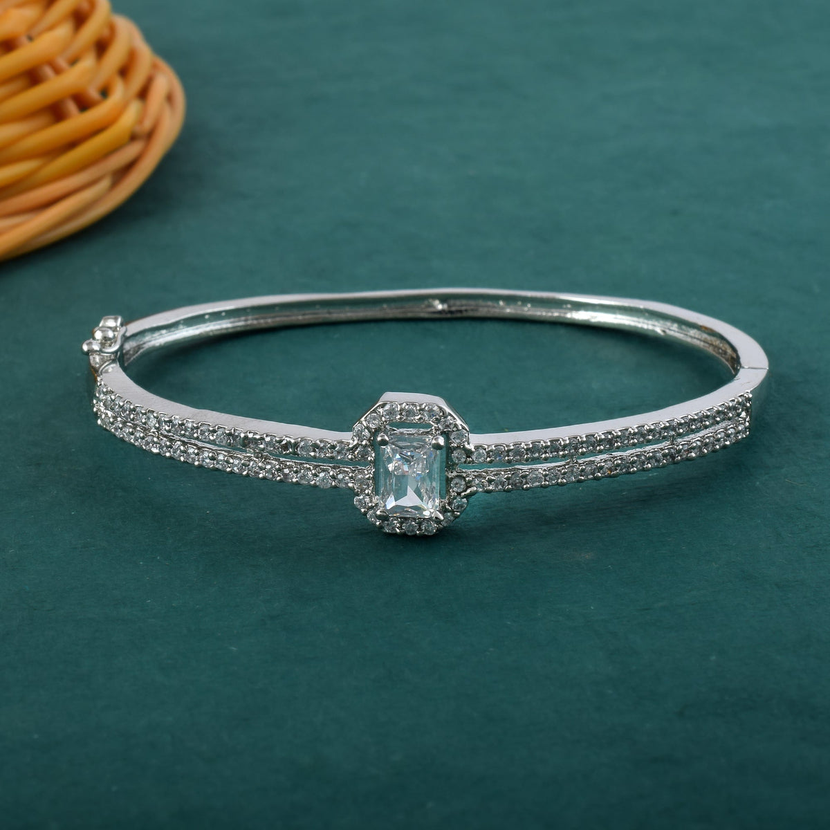 Color_Silver