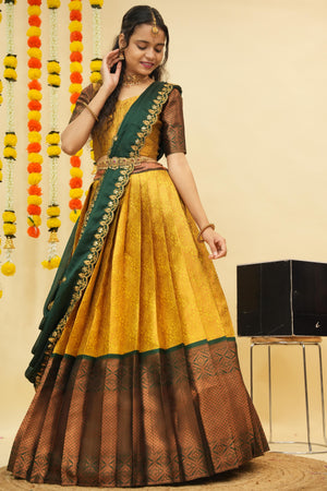 Color_Yellow