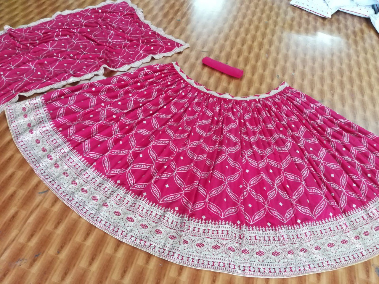 Color_Pink