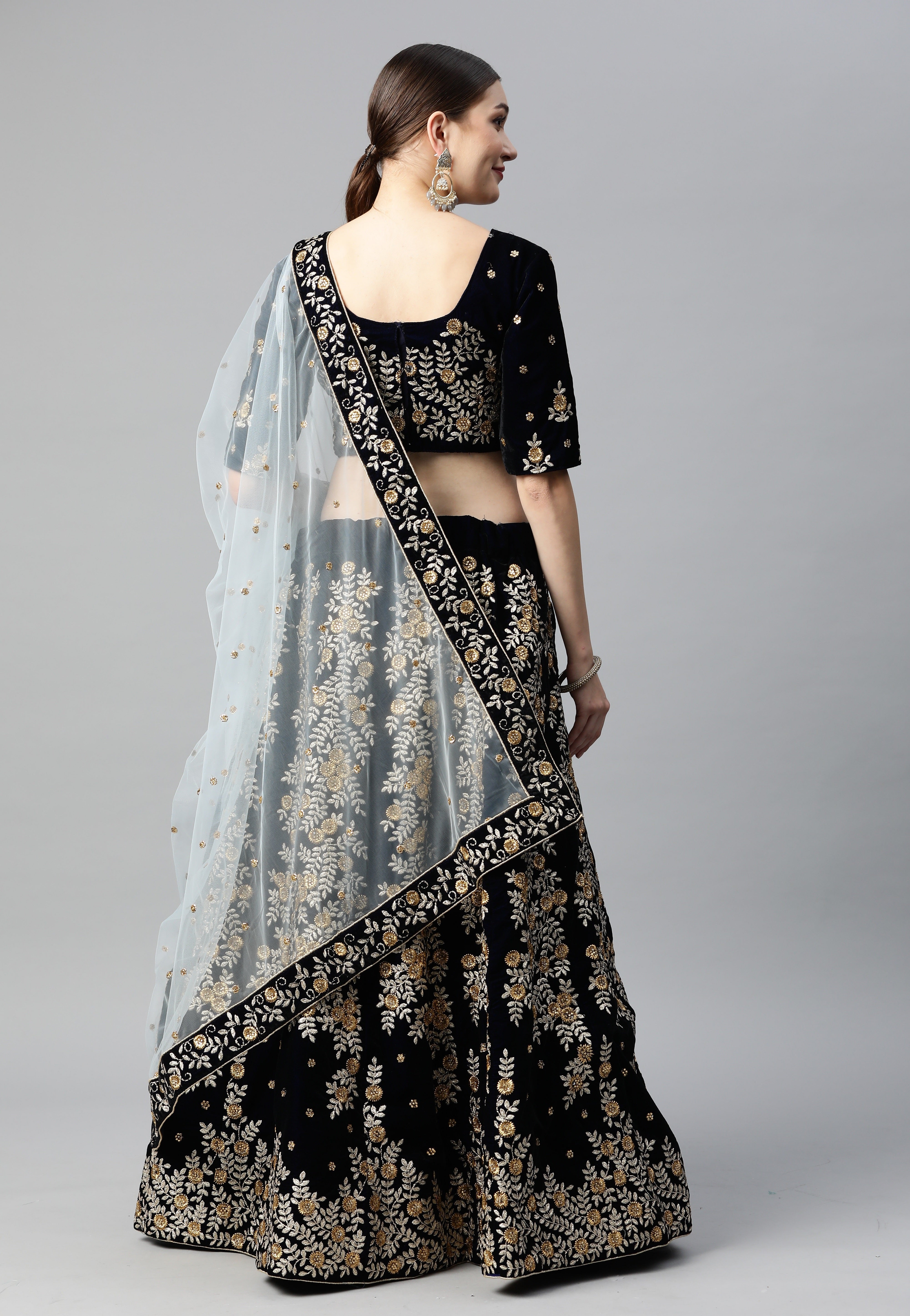 Women's Navy Blue Velvet Zari Work Lehenga Set - Aastha Fashion