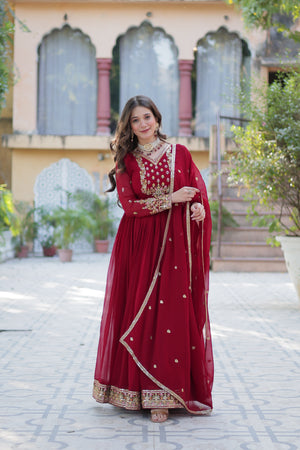 Color_Maroon