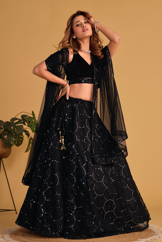 Color_BLACK