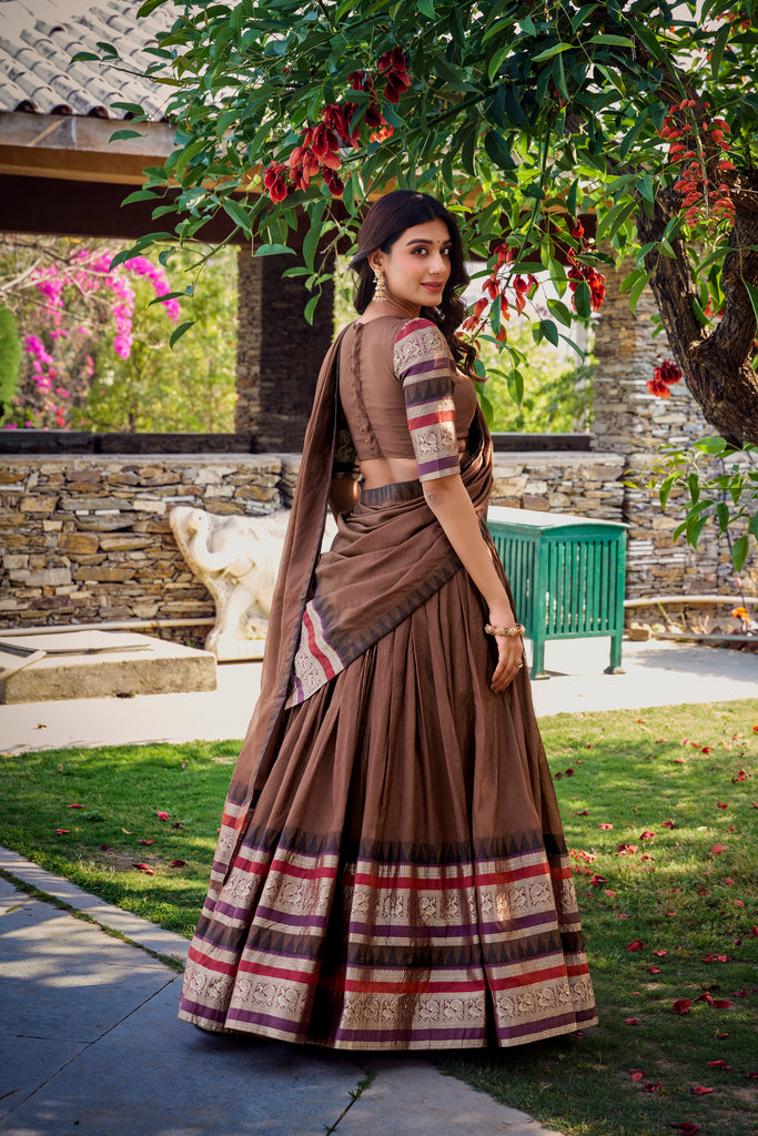 Color_Brown