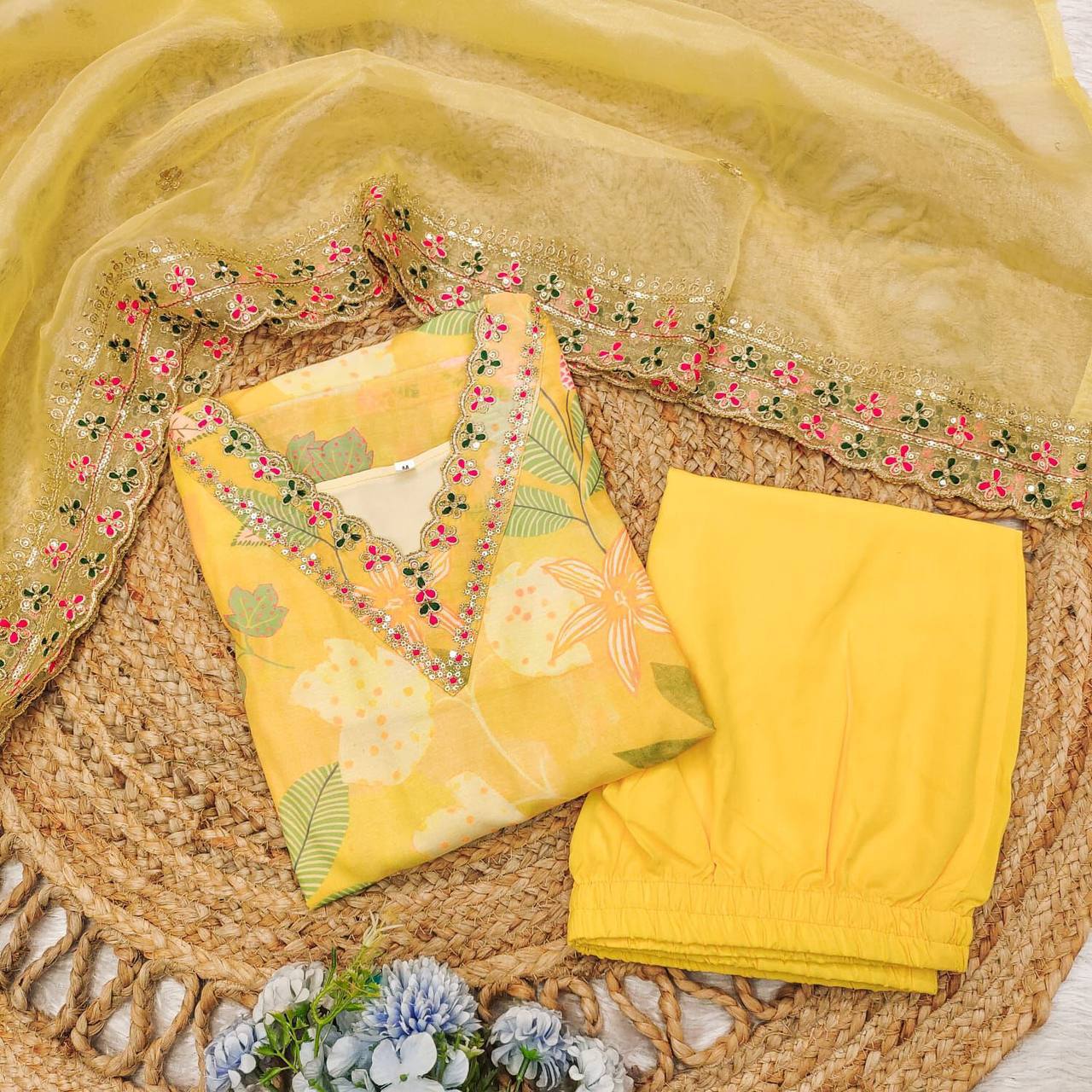 Color_Yellow