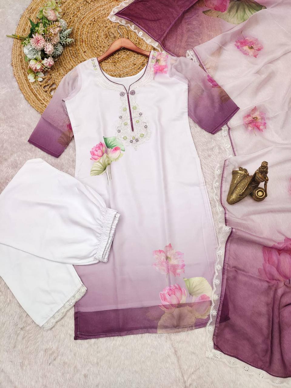 Color_White