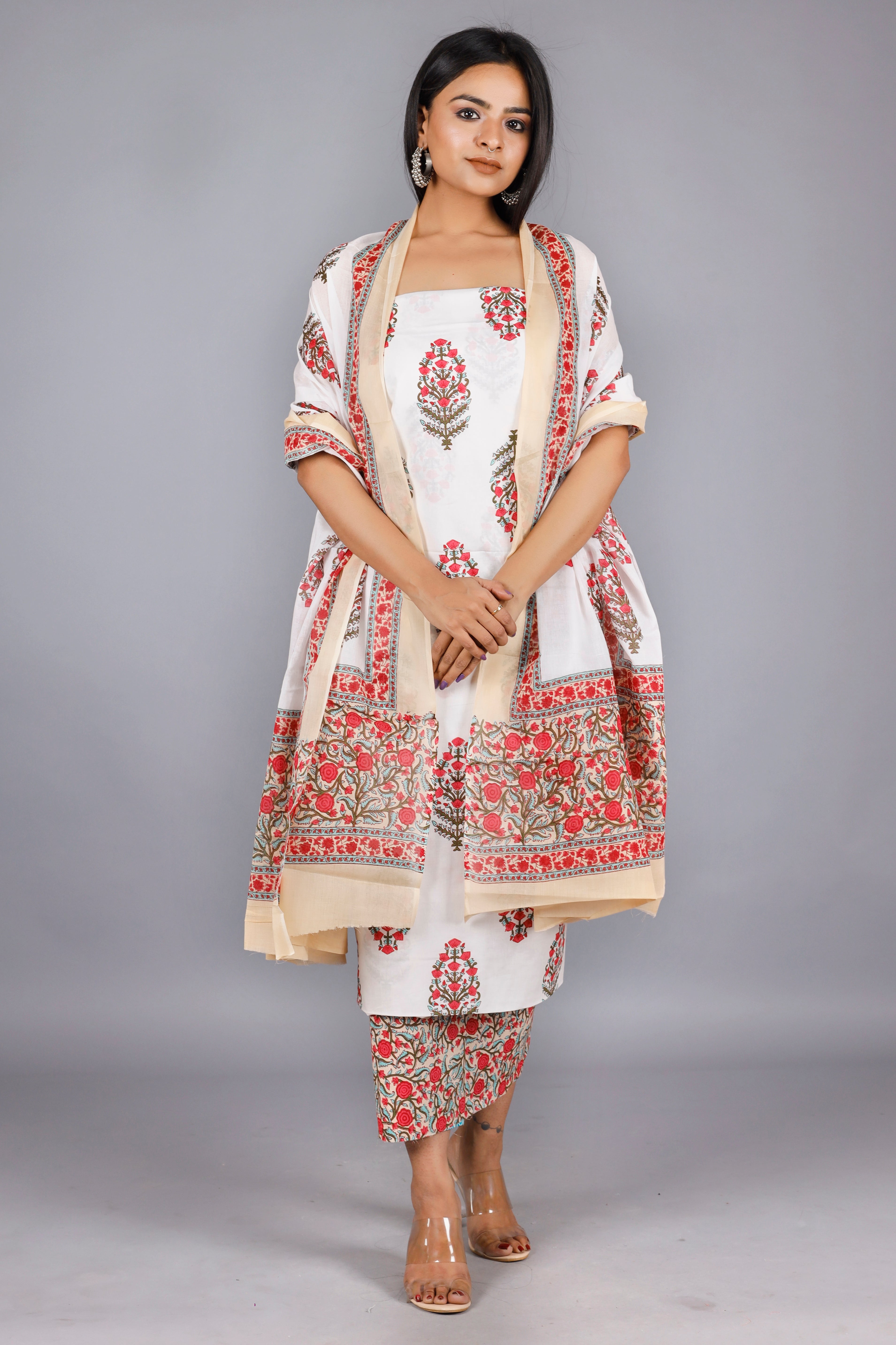 Woman's White  Cotton Kurta Set - Kwatchi