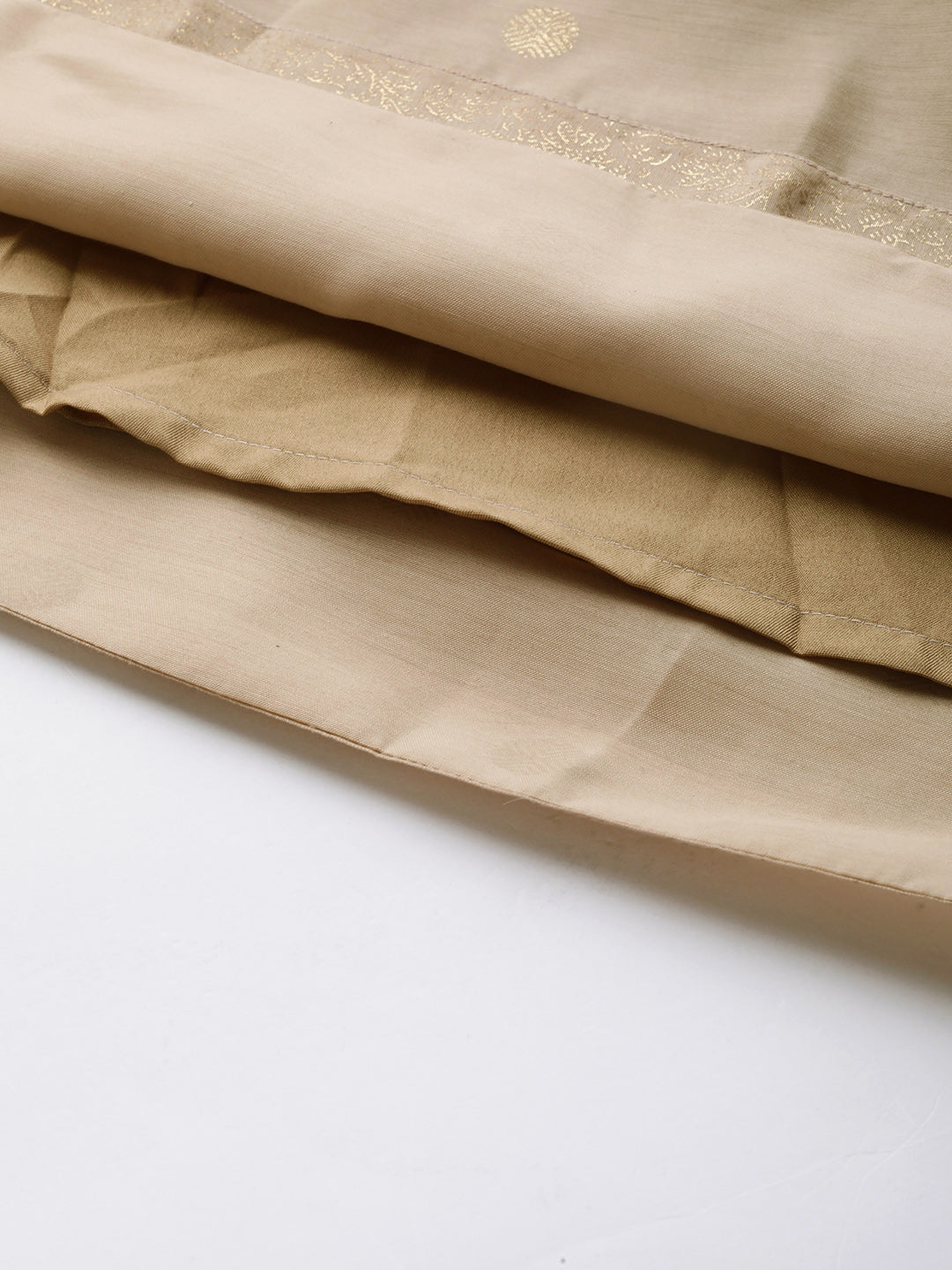 Color_Beige