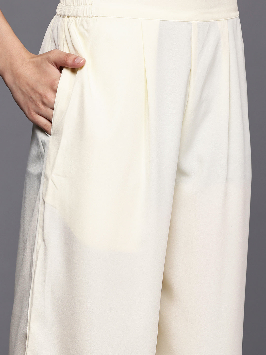 Color_Off White