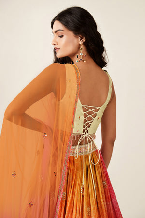 Color_Orange