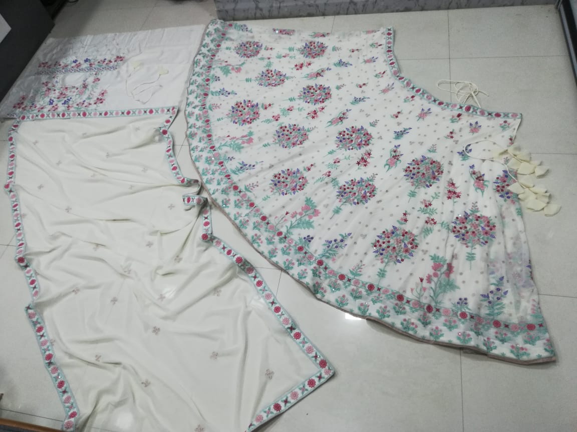 Color_CREAM