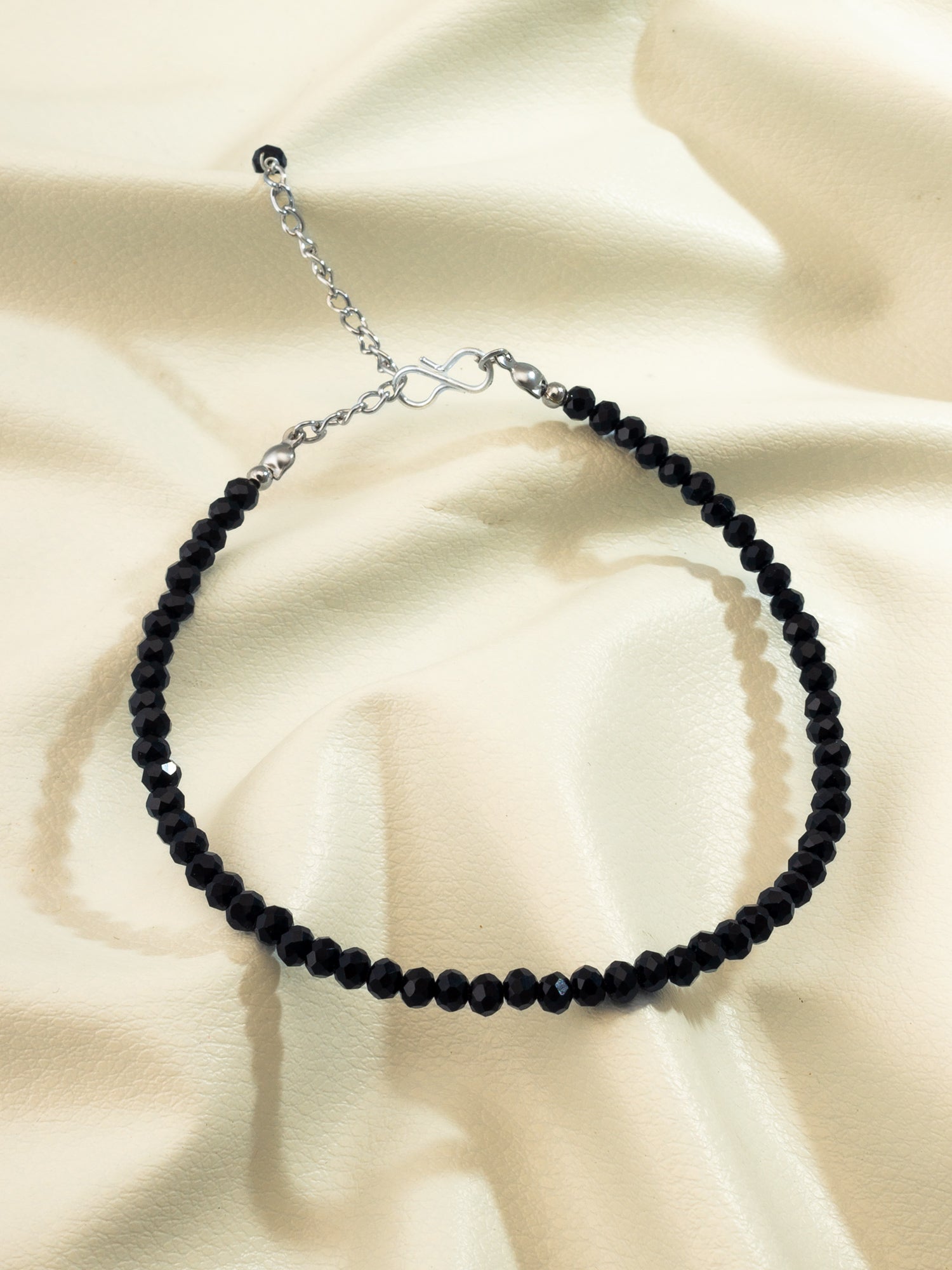 Color_Black