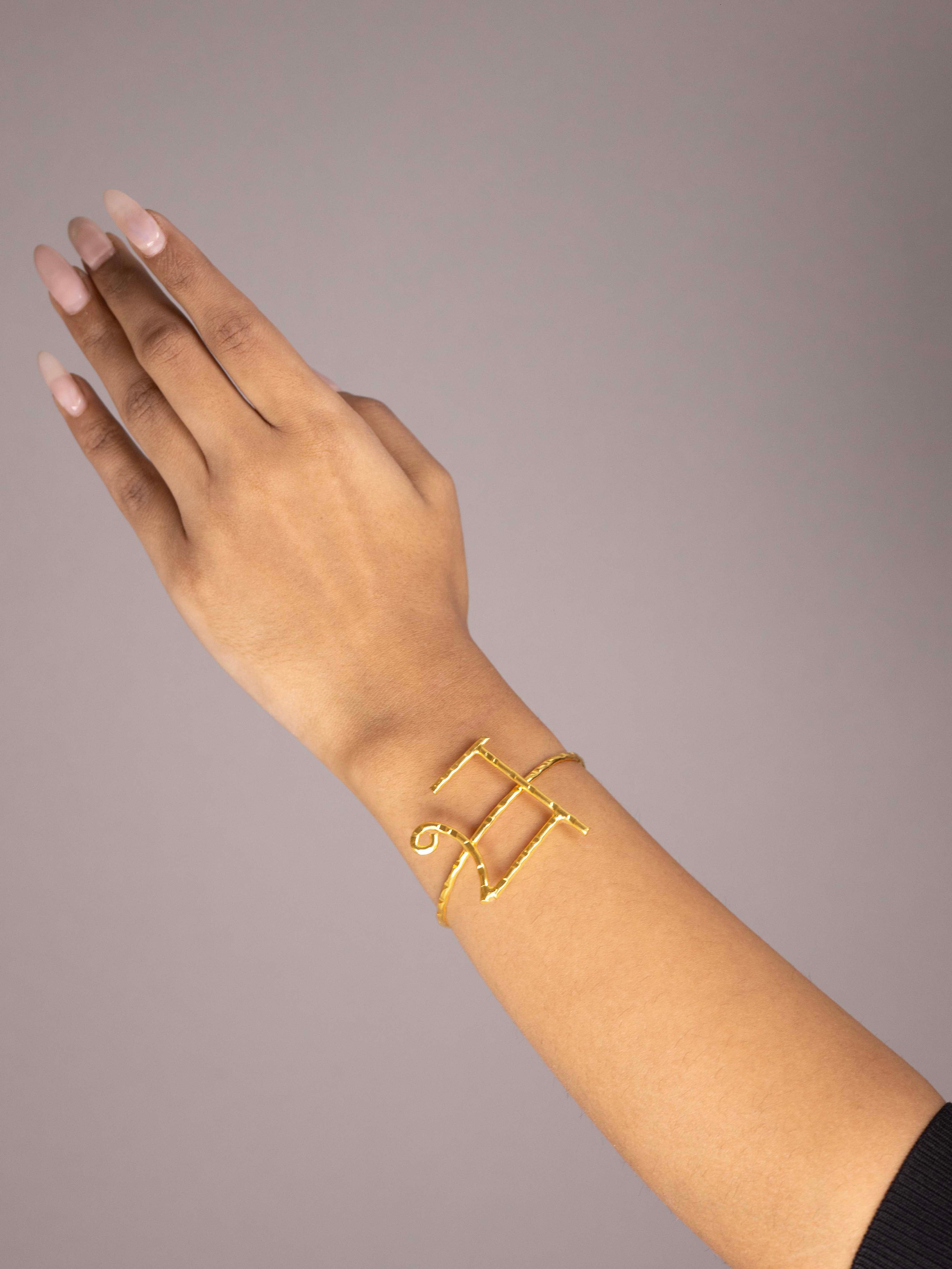 Women's Akshar Bracelet 12 - Zurii Jewels