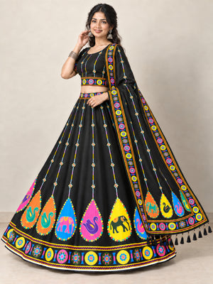 Color_Black