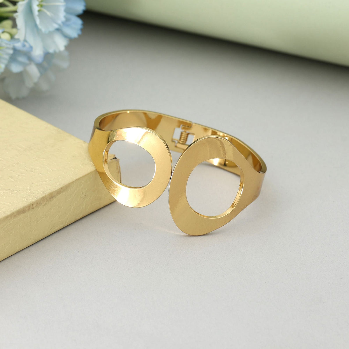 Color_Gold