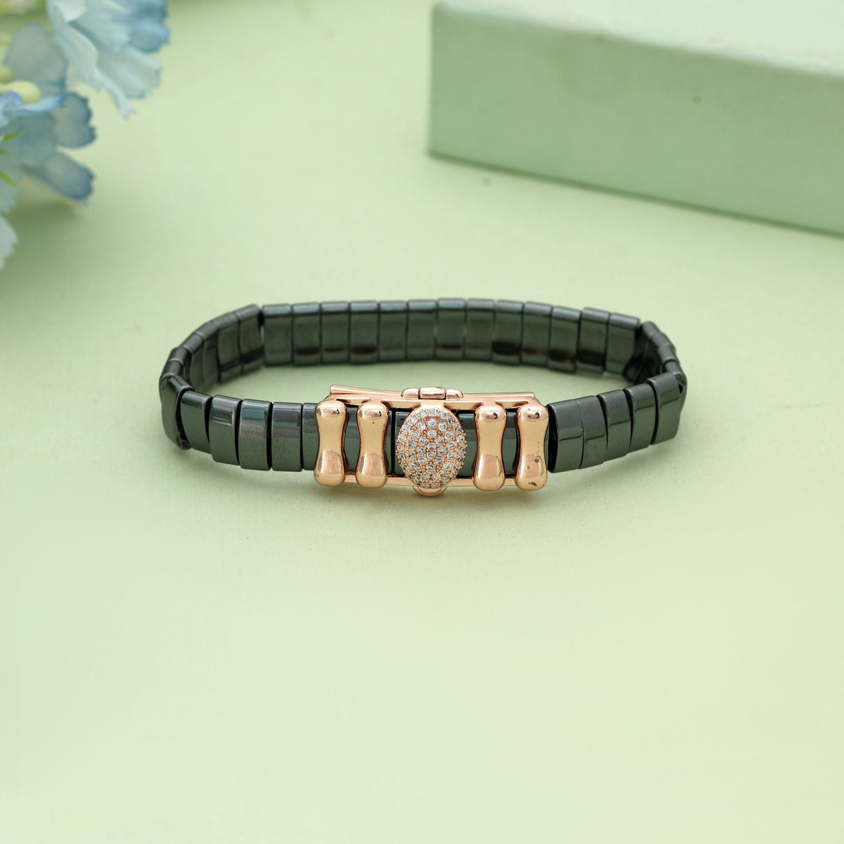 Color_Black