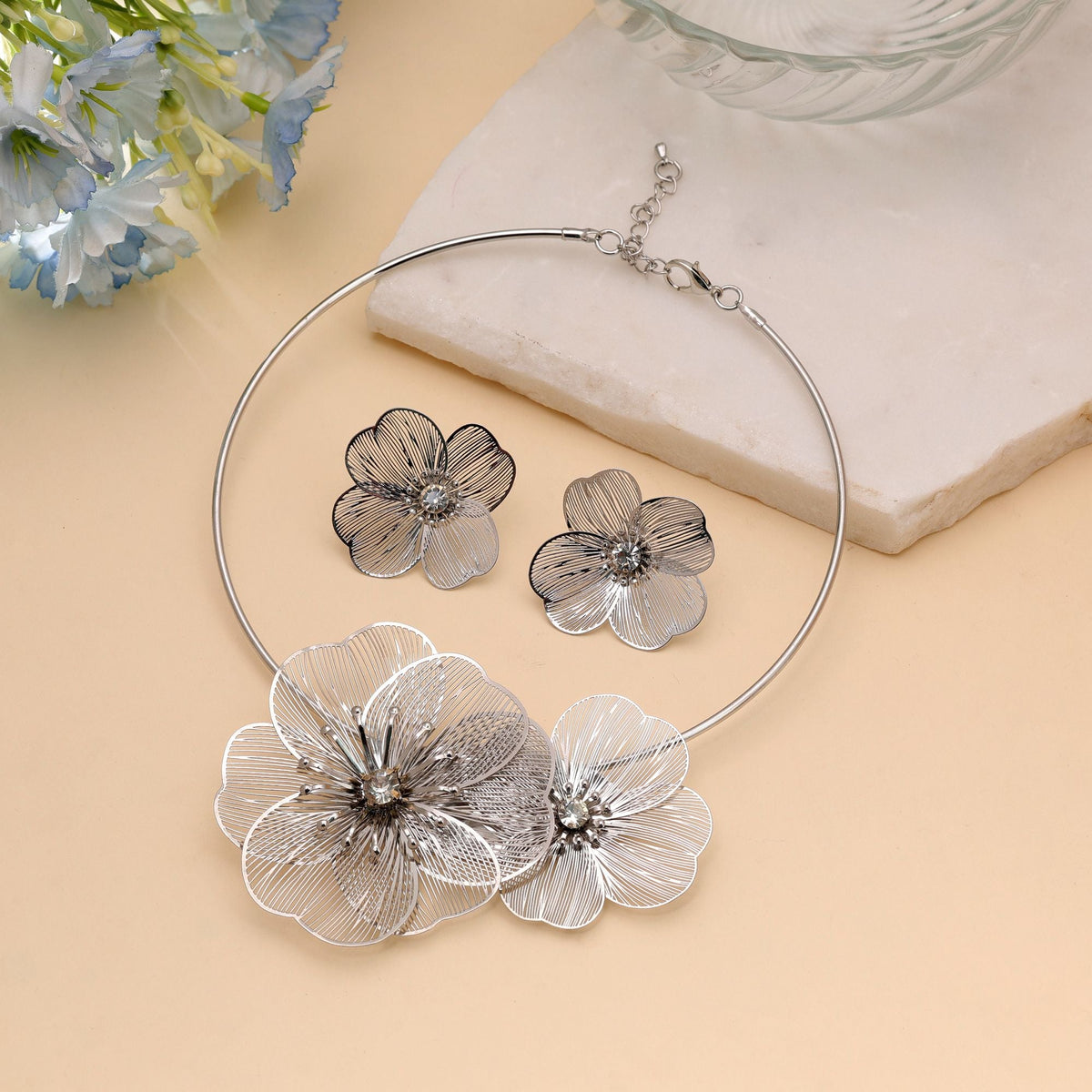 Color_Silver