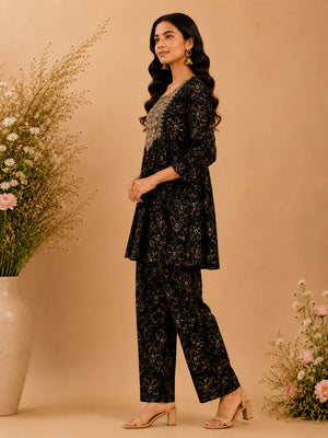 Color_Black