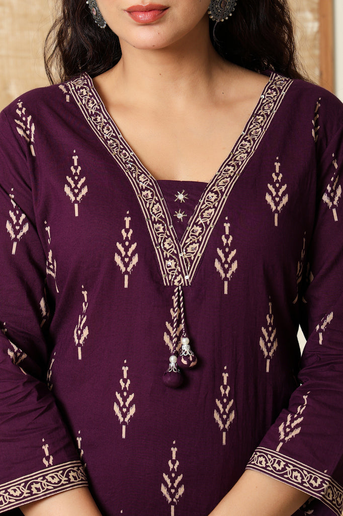 Color_Burgundy