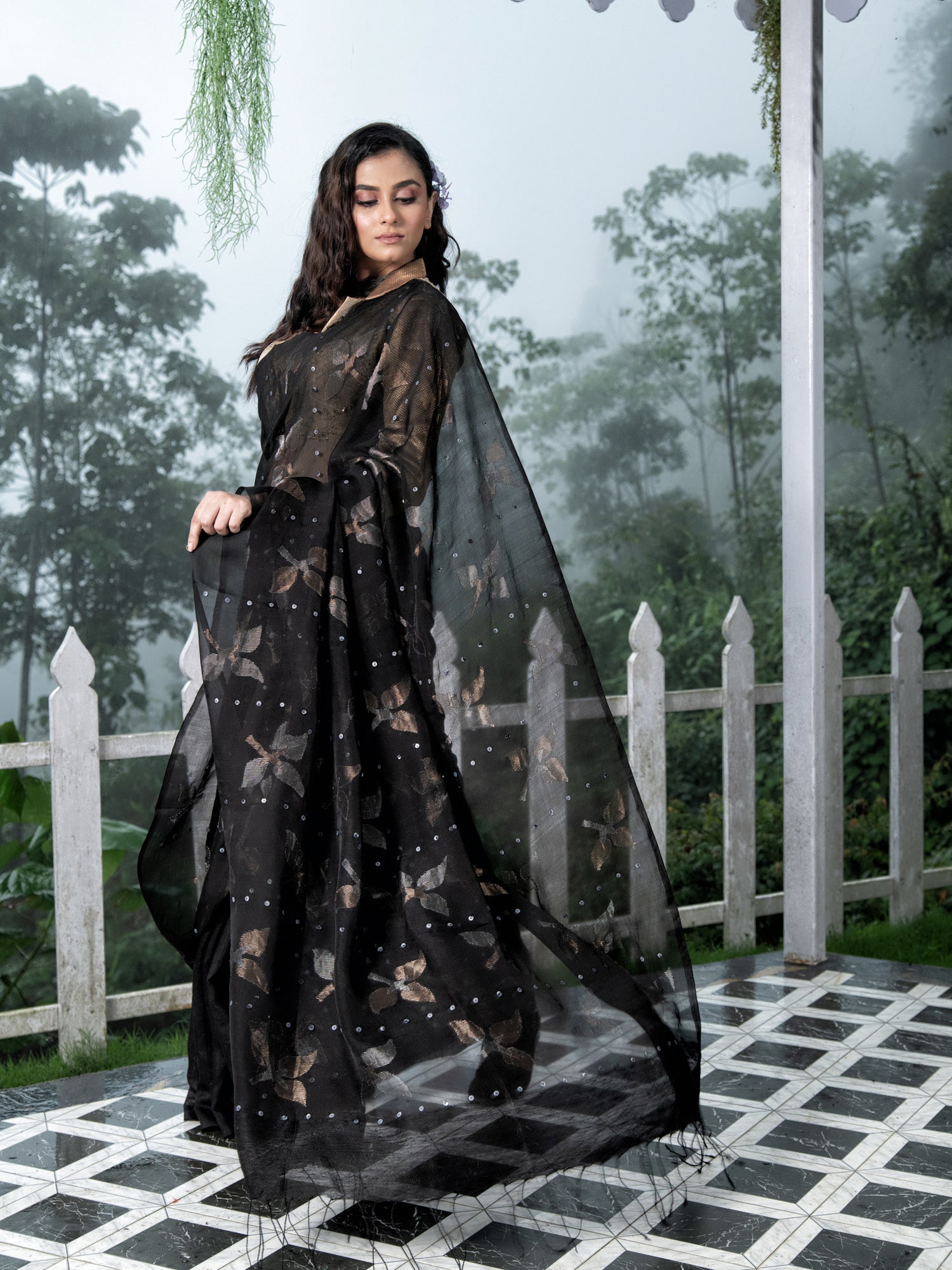 Color_Black