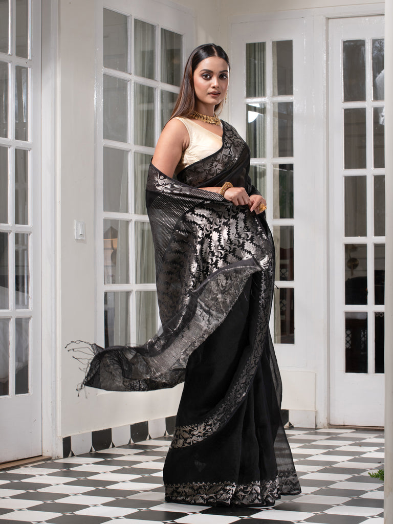 Color_Black