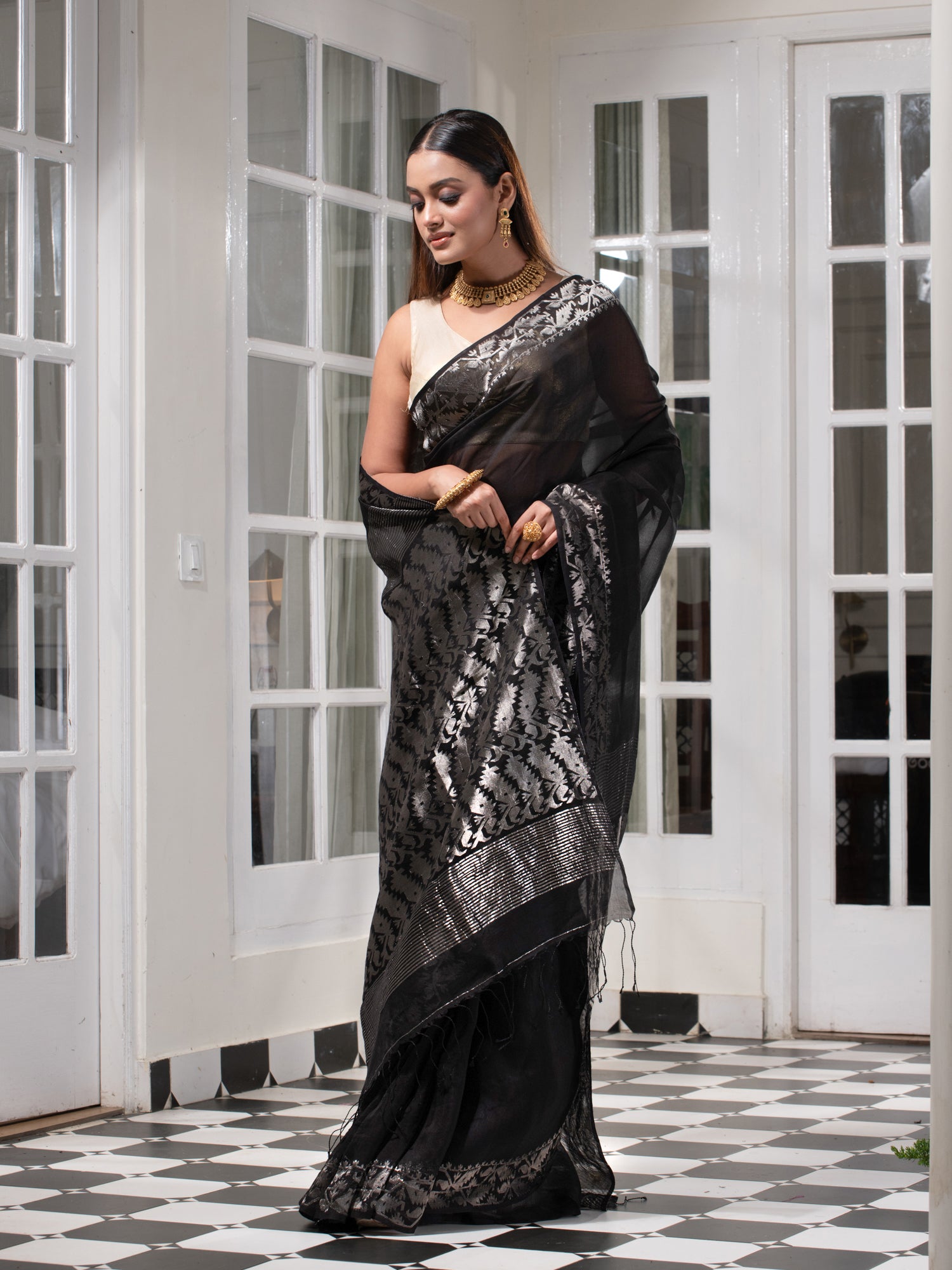 Color_Black