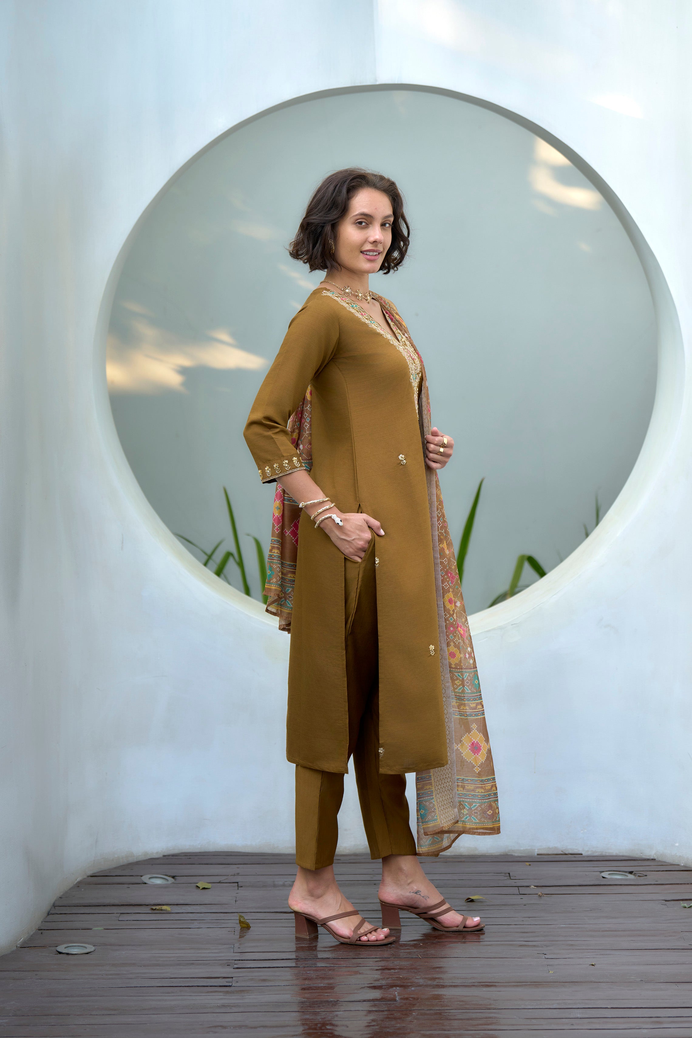 Color_Brown