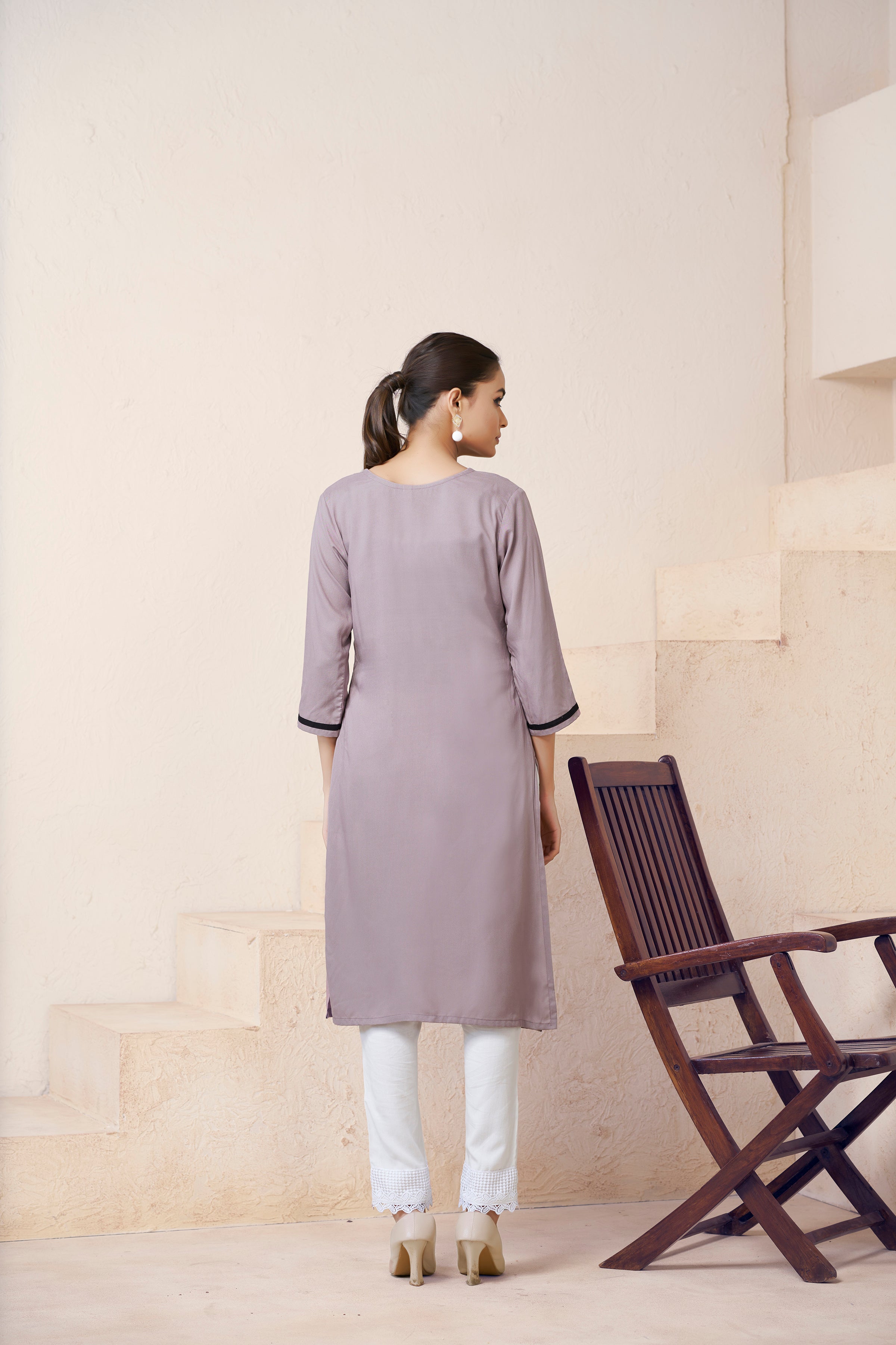 Color_Grey