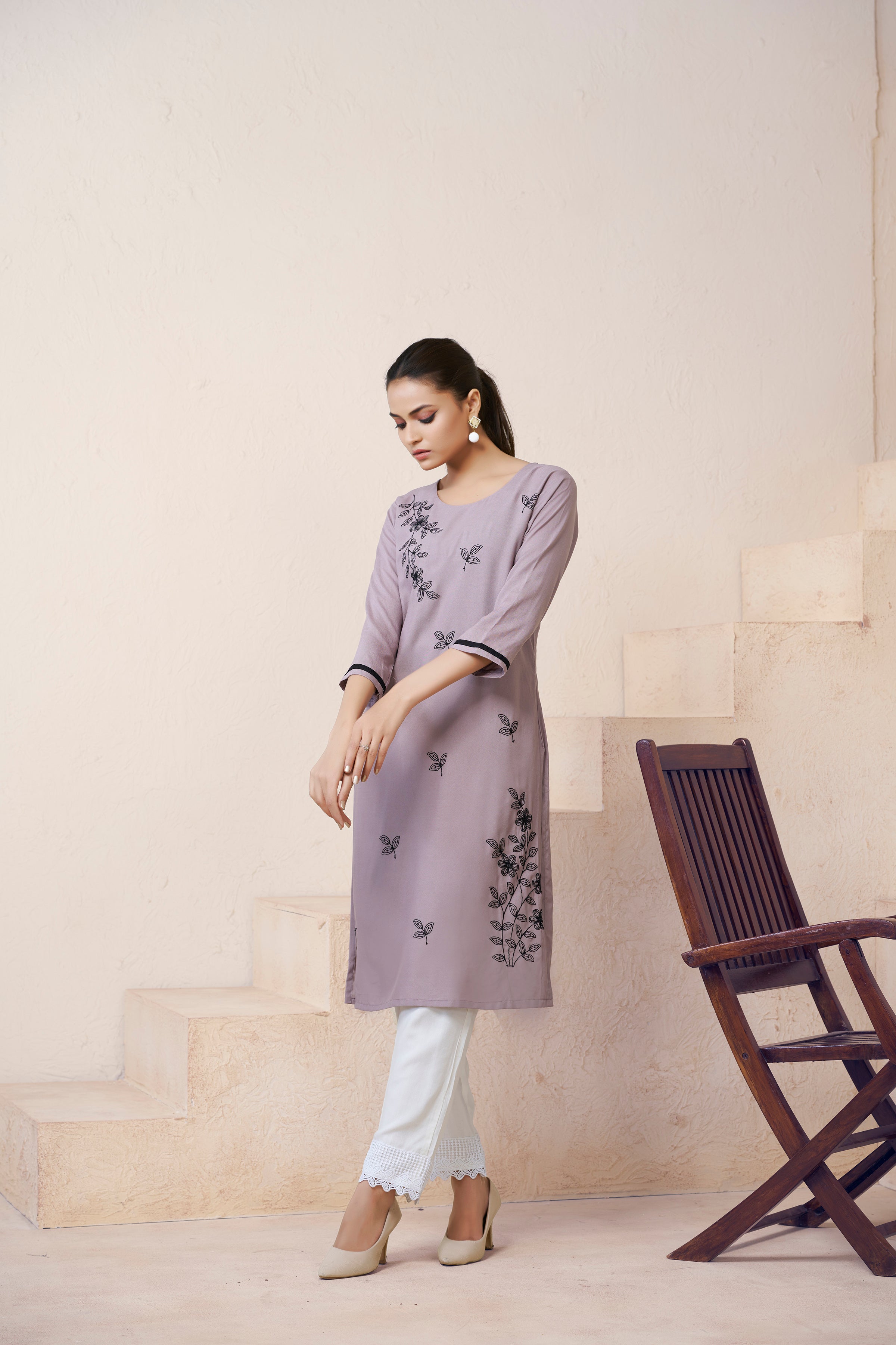 Color_Grey