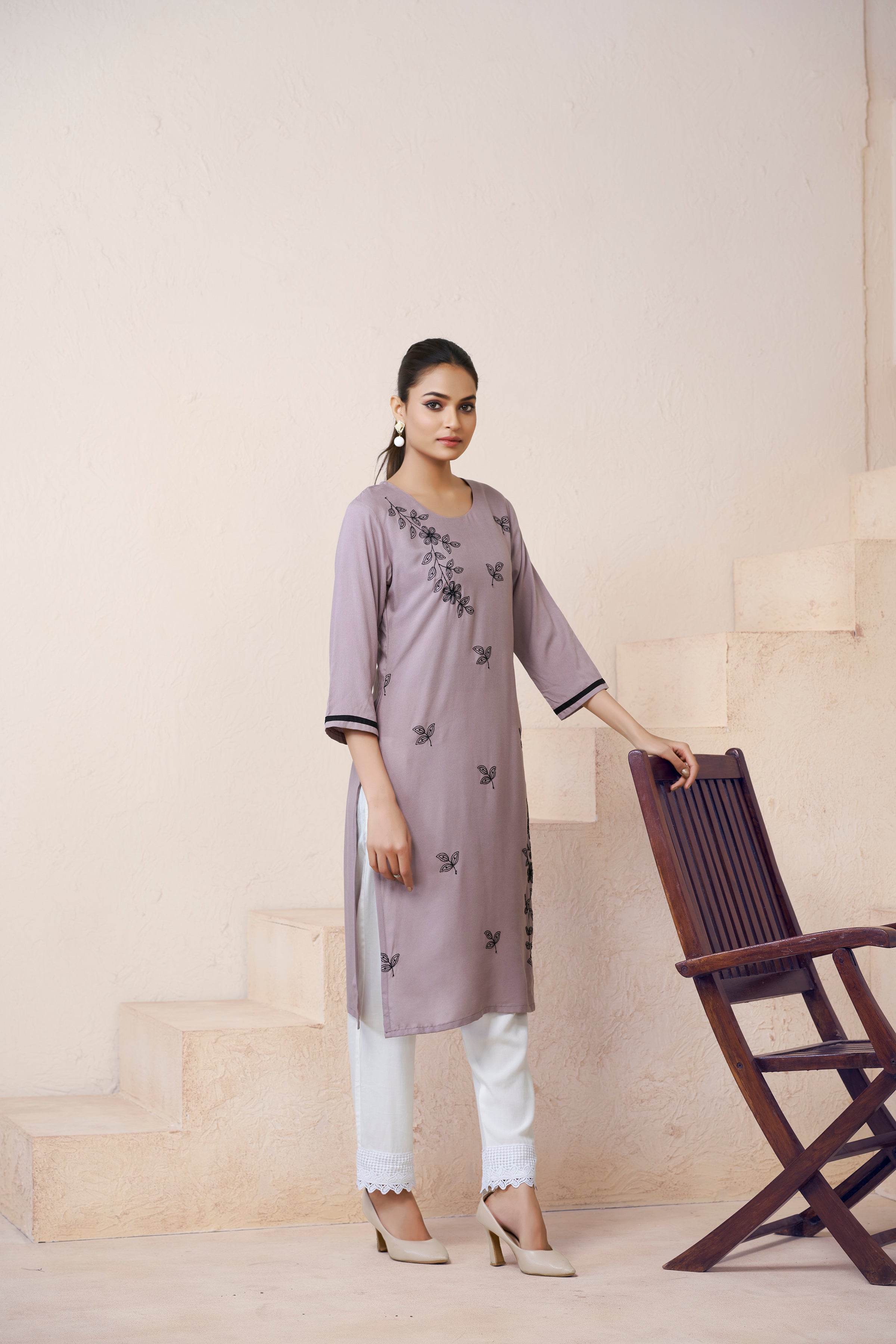Color_Grey