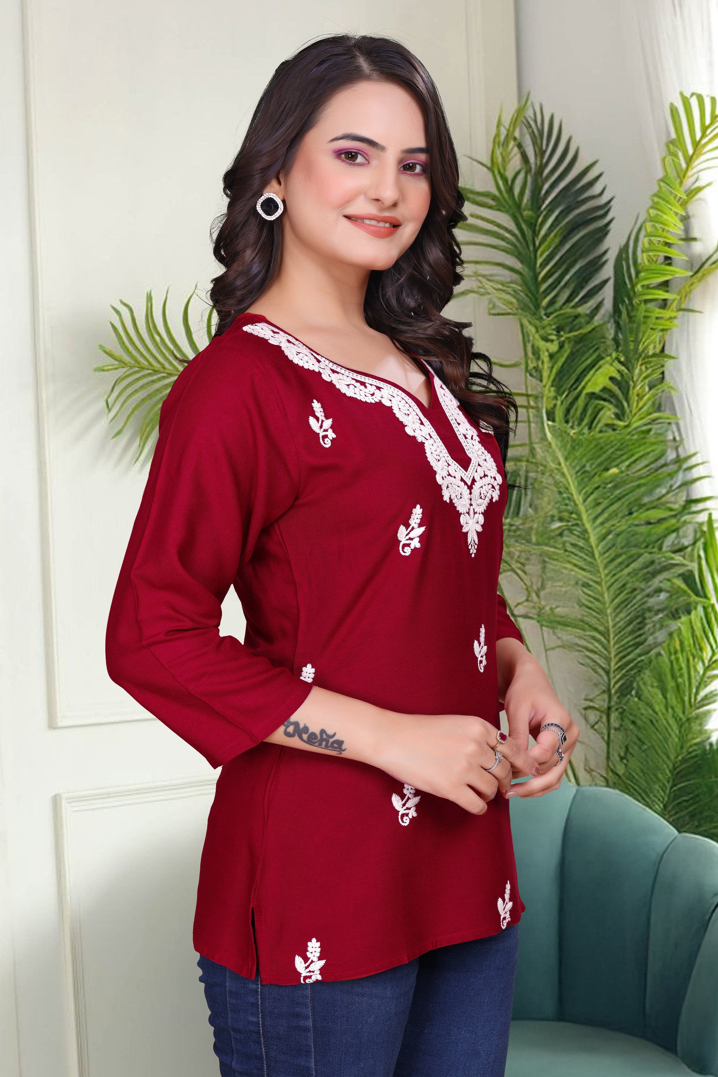 Color_Maroon