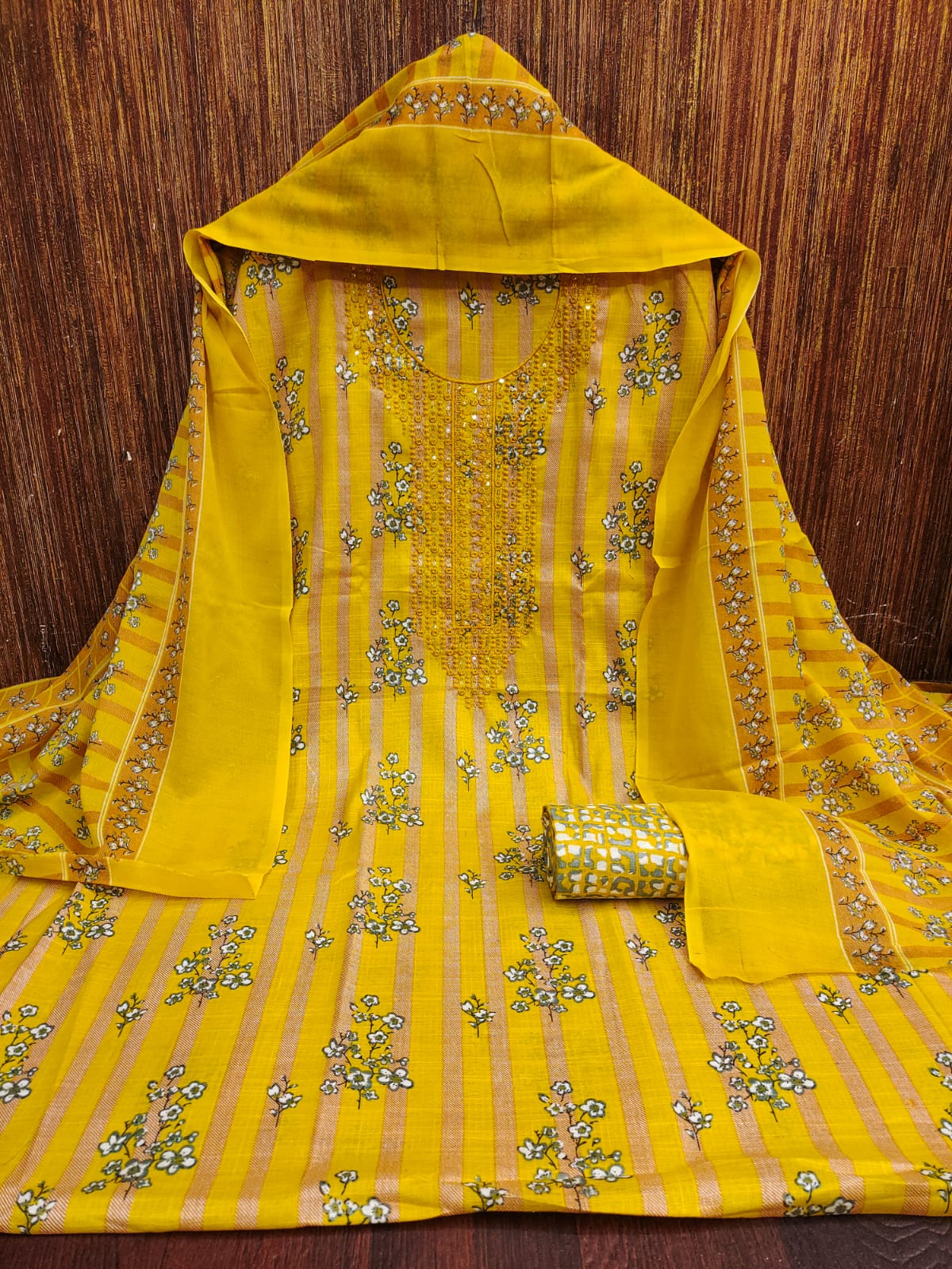 Color_yellow