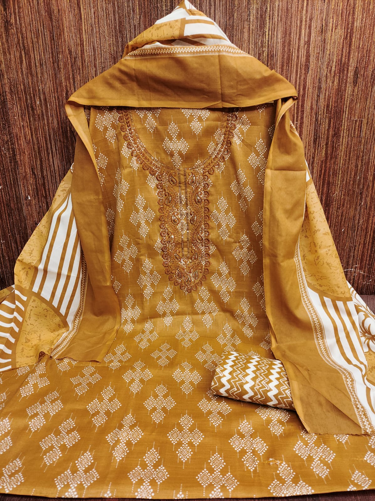Color_yellow