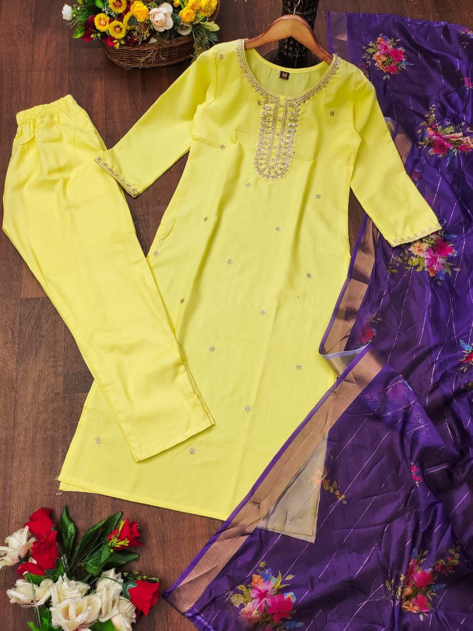 Color_Yellow