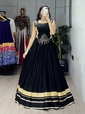 Color_Black